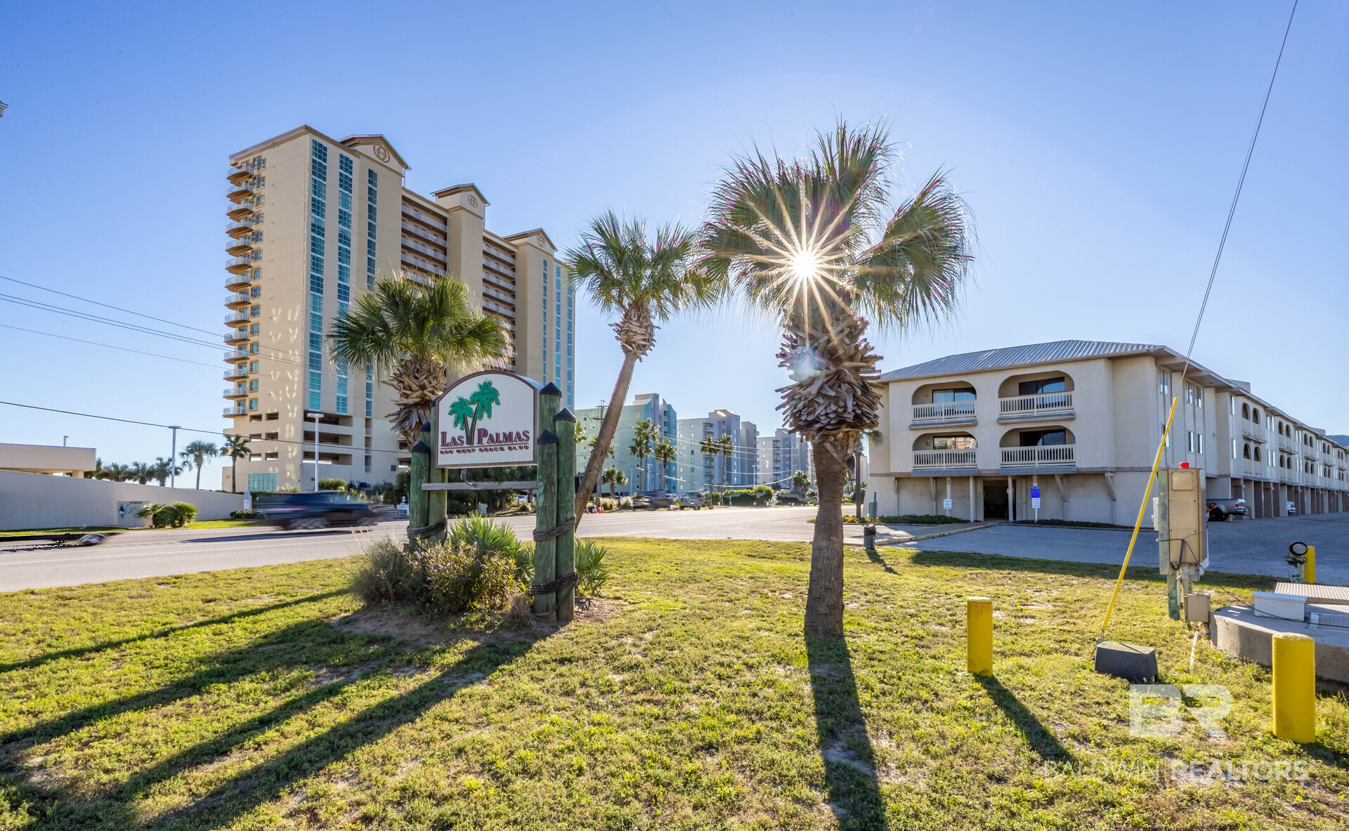 930 W Beach Blvd #224 — photo