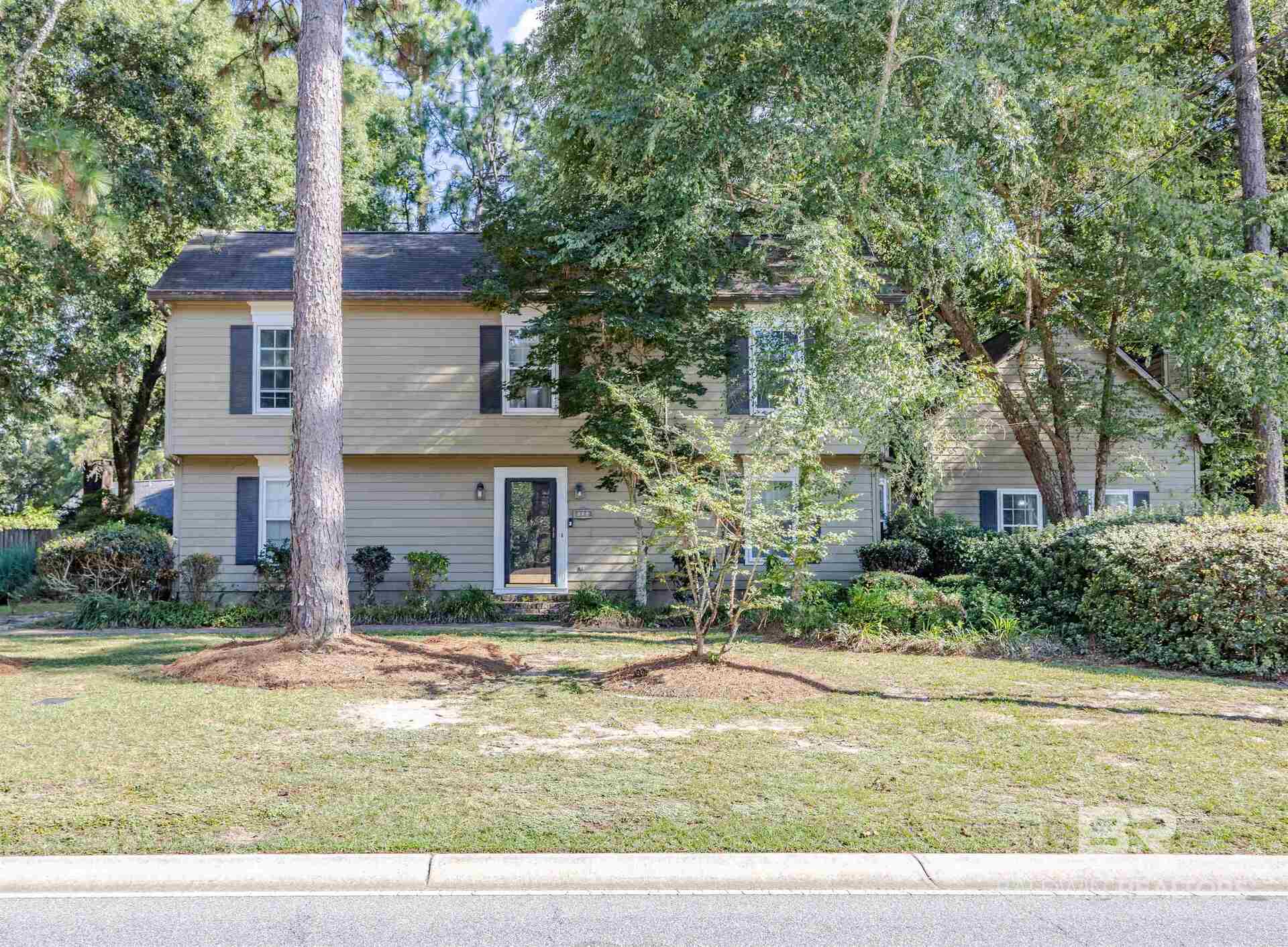 126 Ridgewood Drive — photo