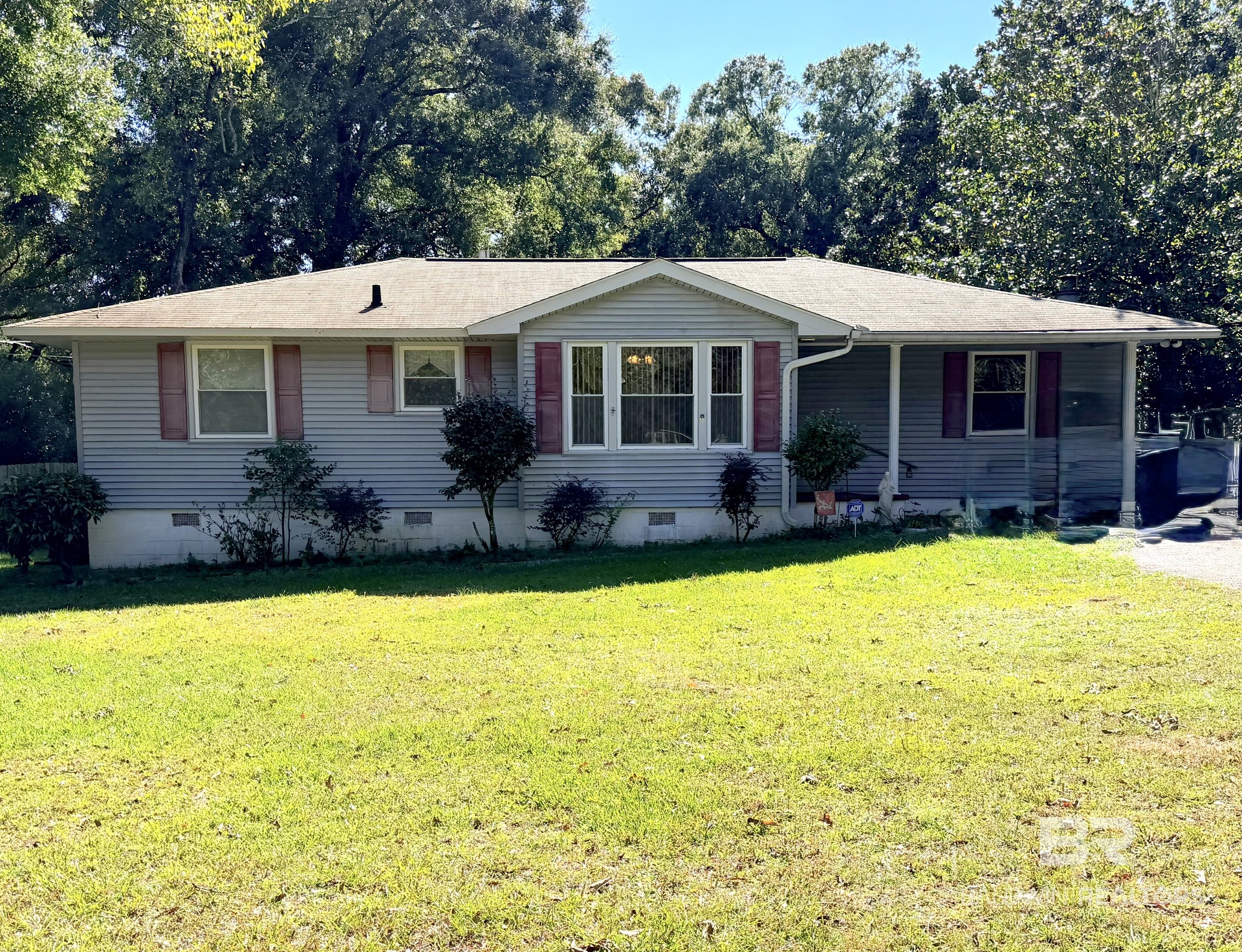 4001 Bourgeois Drive — photo