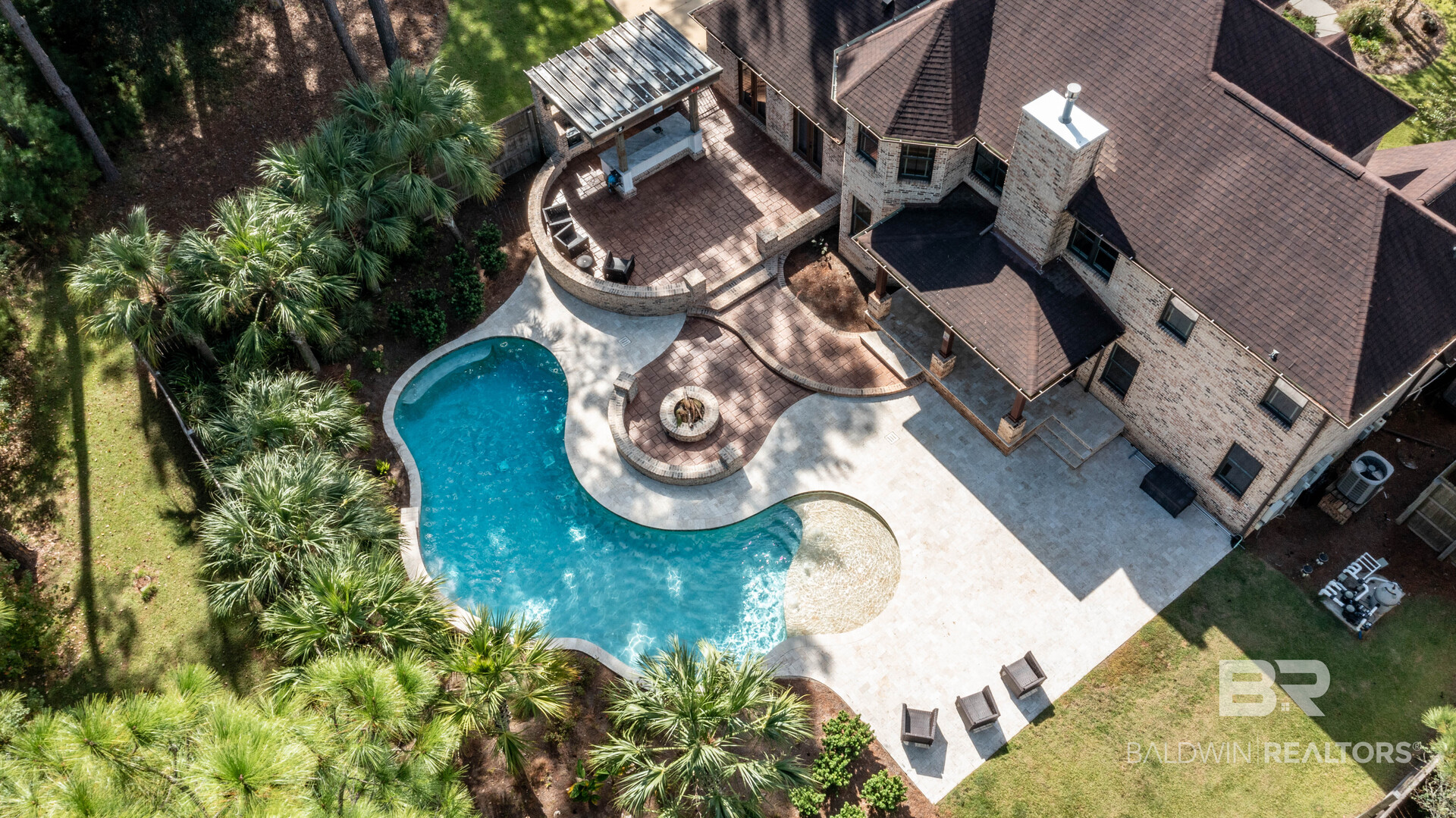 18317 Treasure Oaks Road — photo