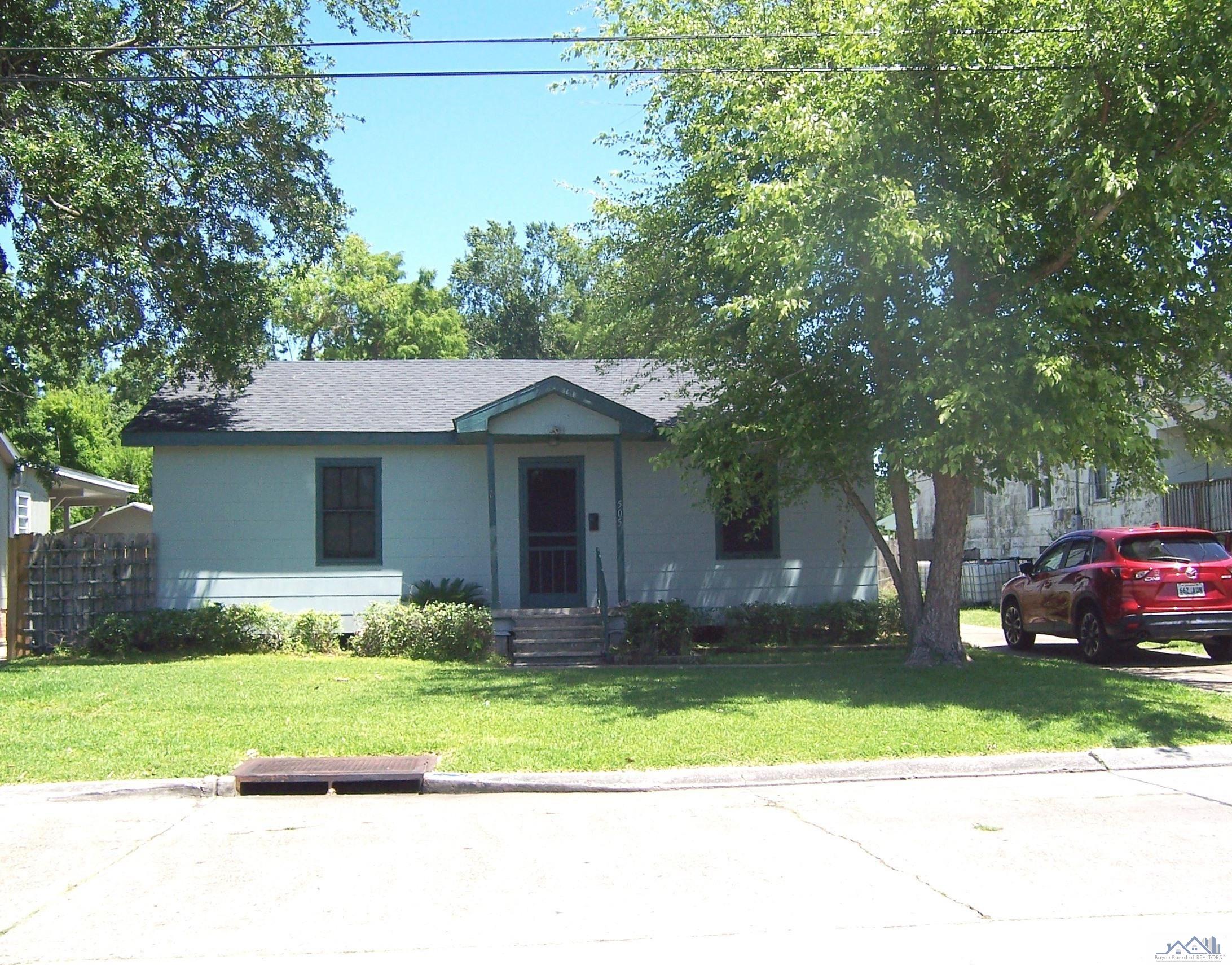 505 Levron Street — photo