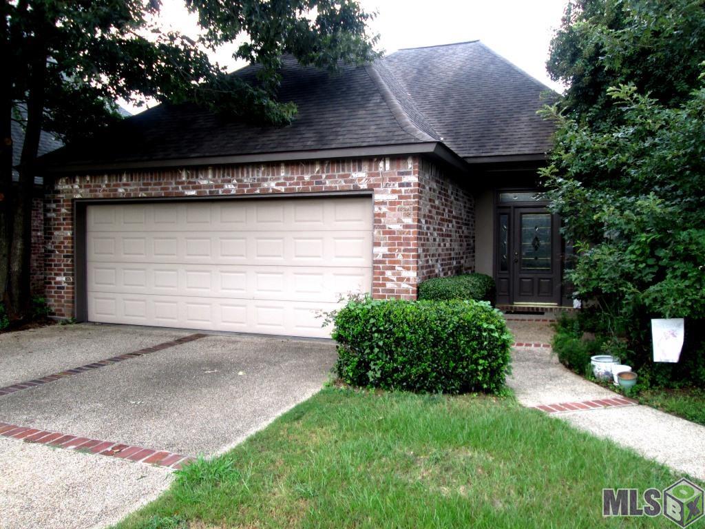 1715 Foxton Ct — photo