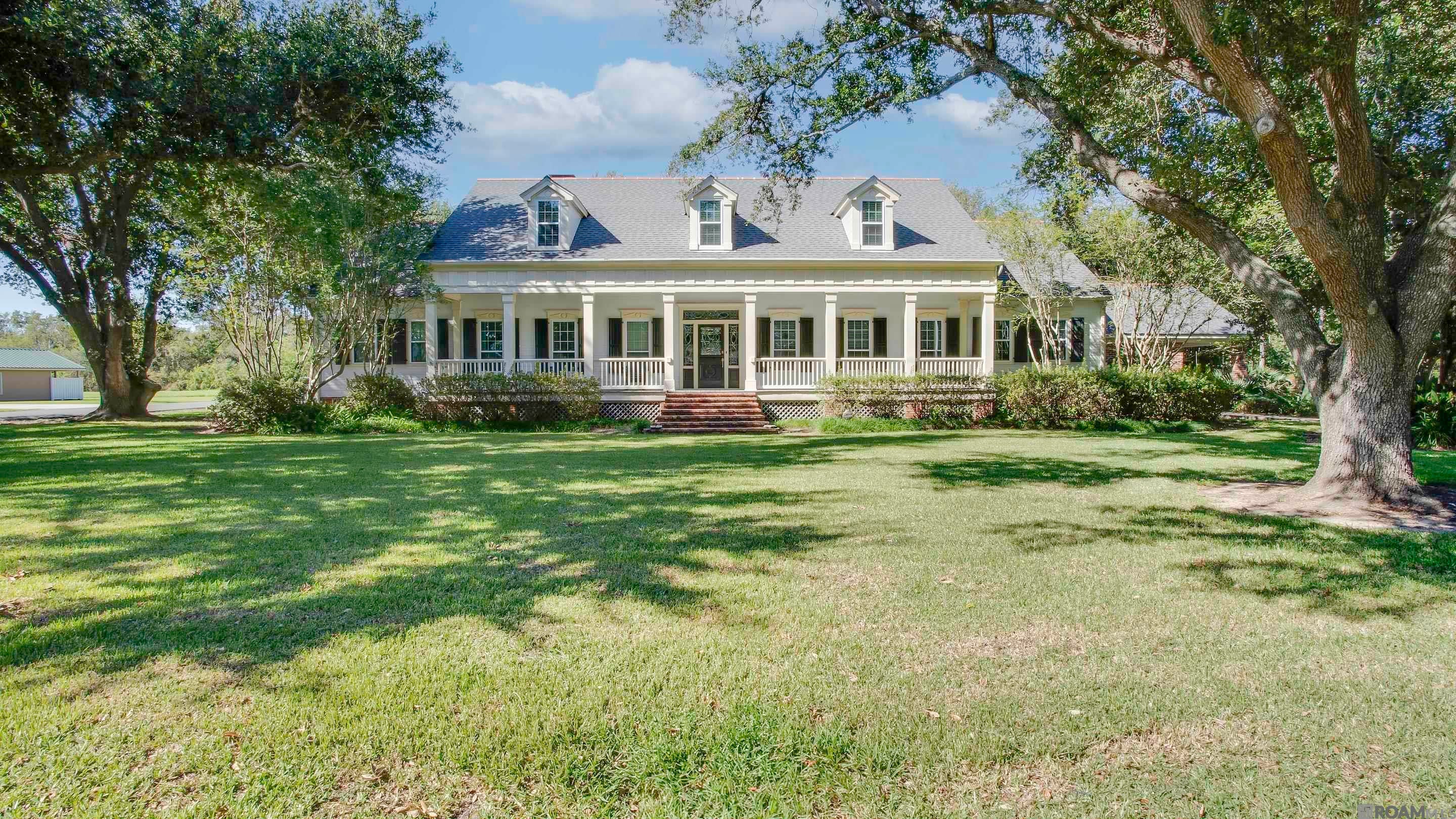 216 Ridgewood Blvd. — photo