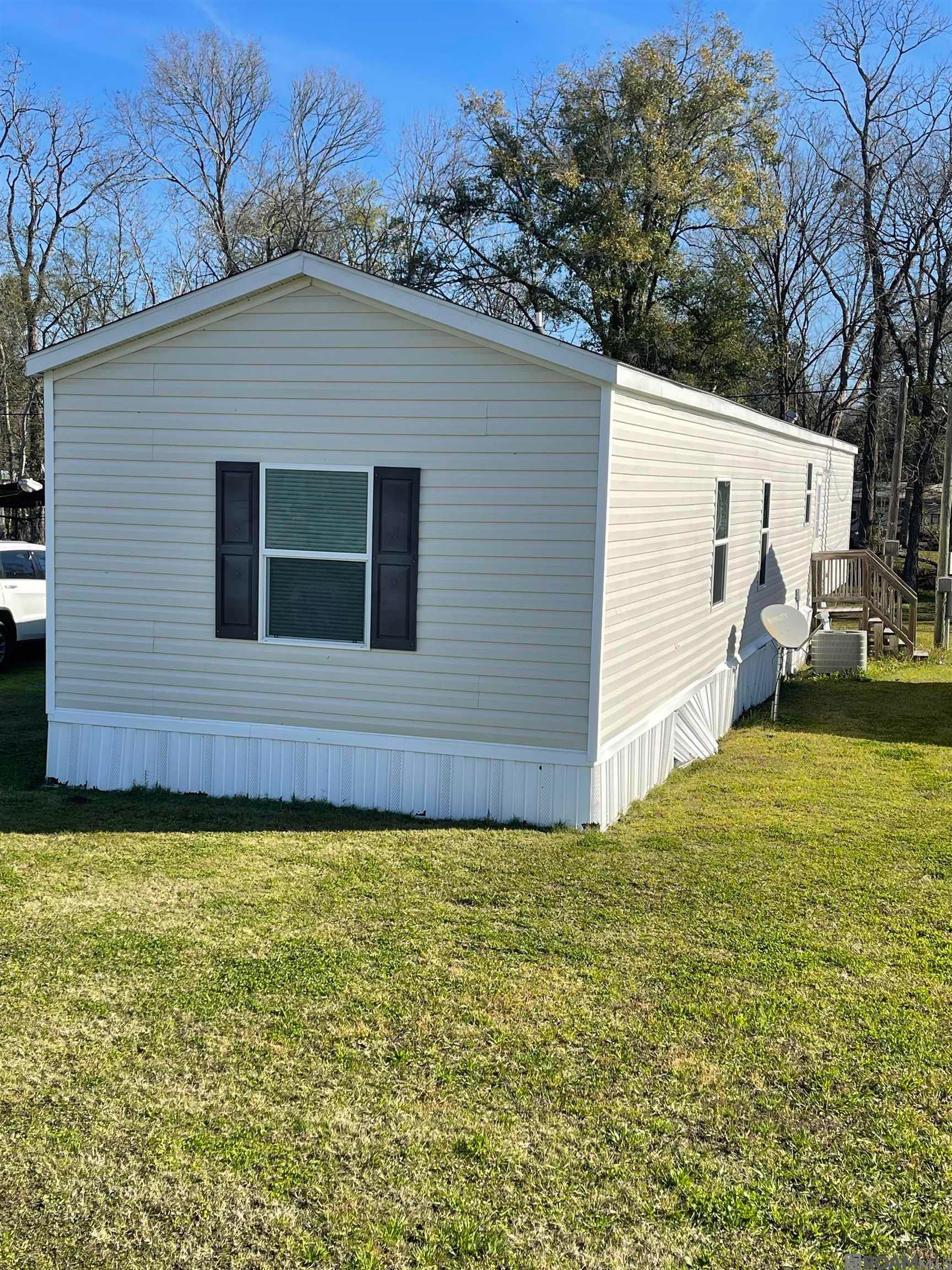 38731 Bayou Pigeon Rd — photo