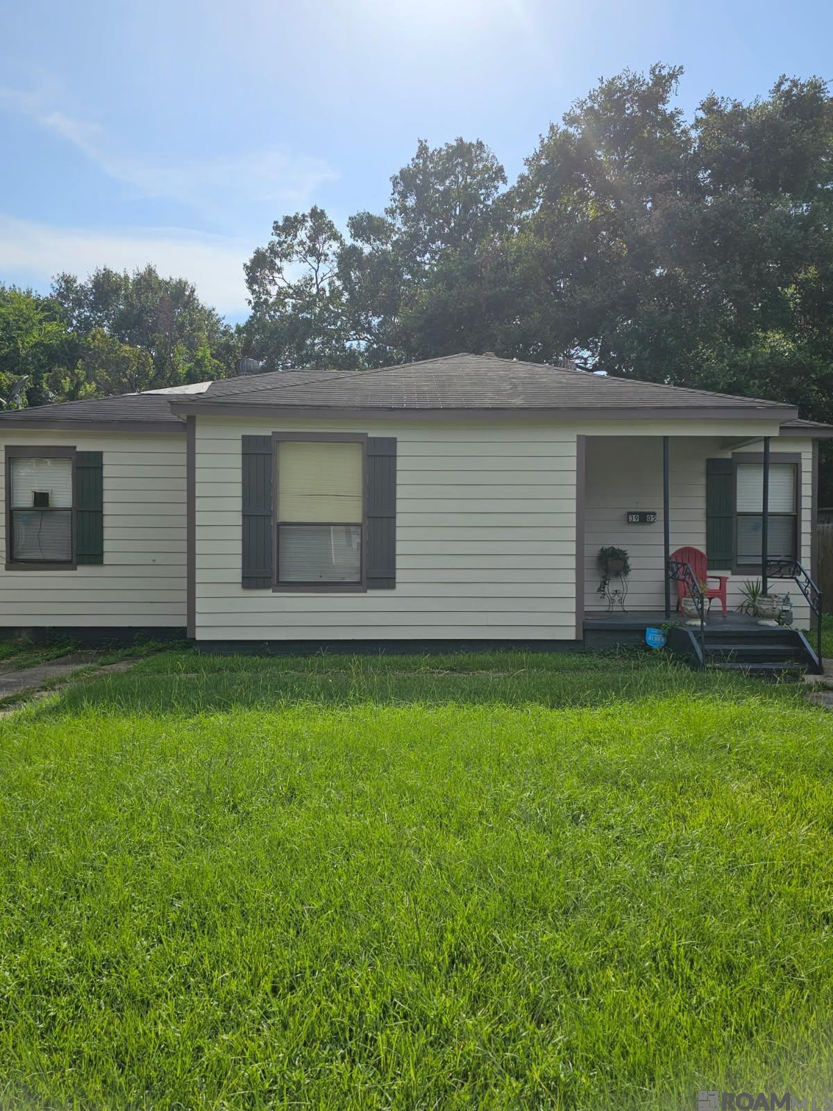 3905 Elm Dr — photo