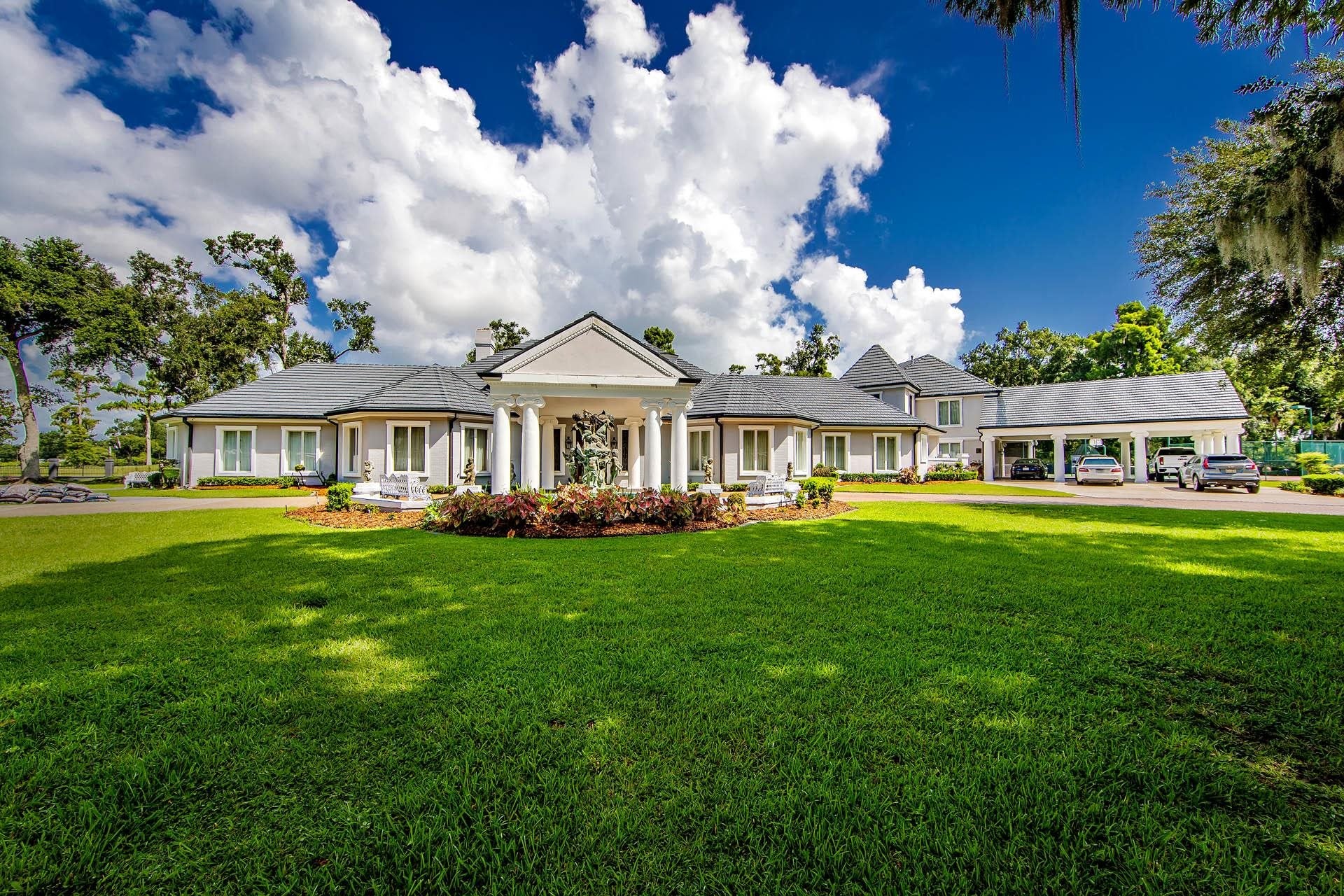 444 Oak Alley Dr — photo