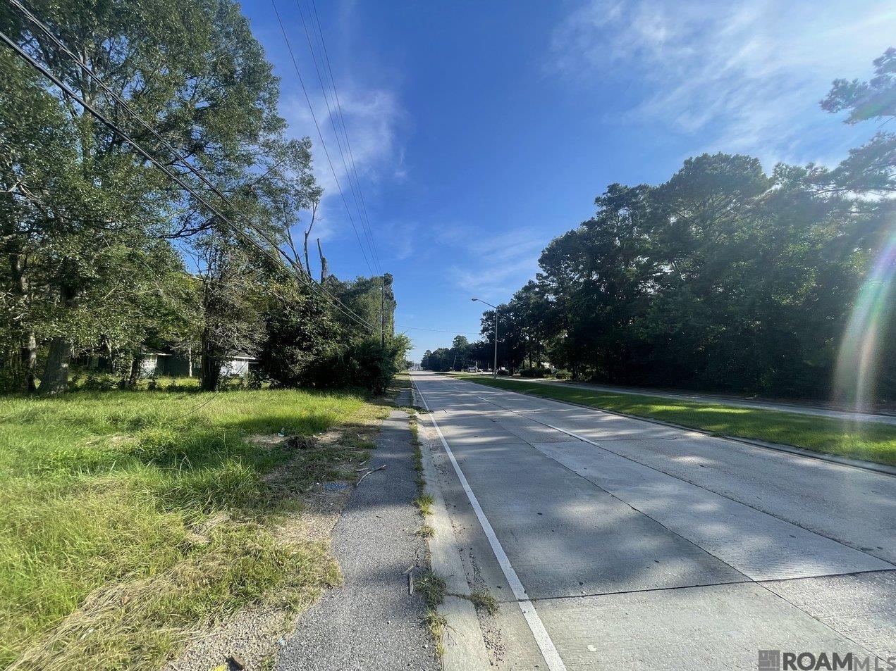 13261 Plank Road, Baker, LA 70714