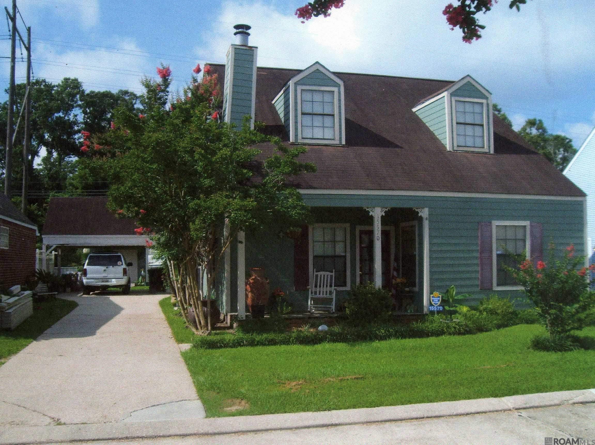 15570 E Riverdale Ave — photo