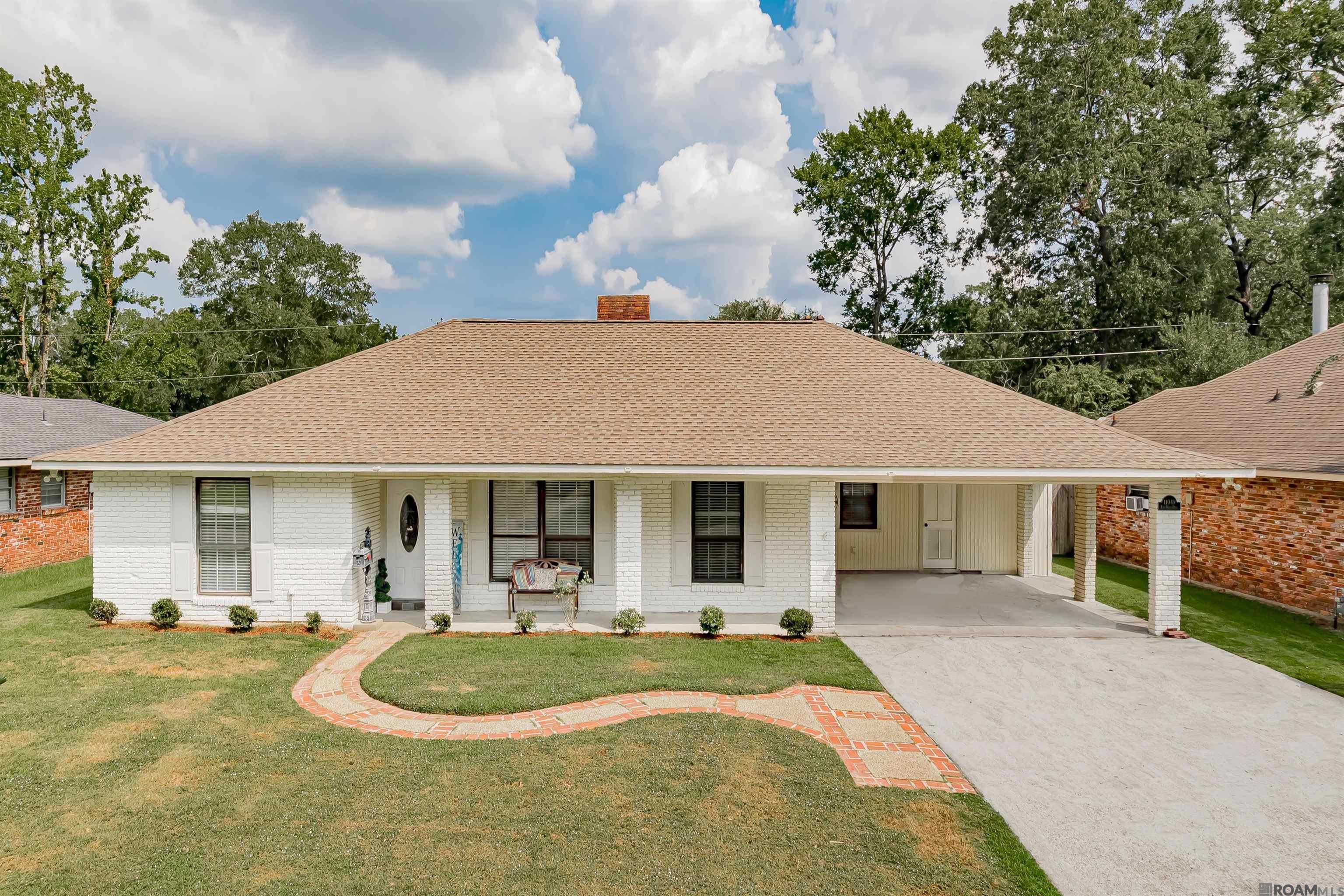 11049 E Vieux Dr — photo
