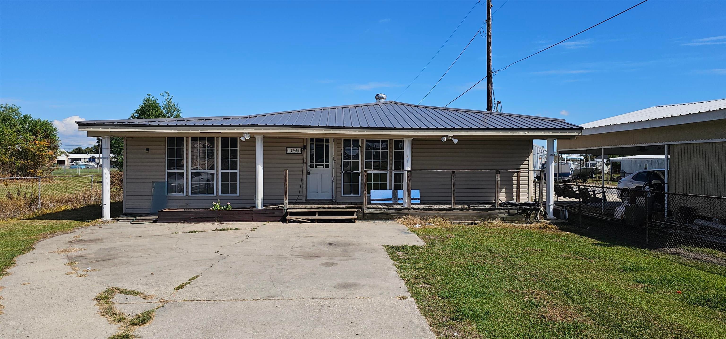 14951 East Main Street — photo