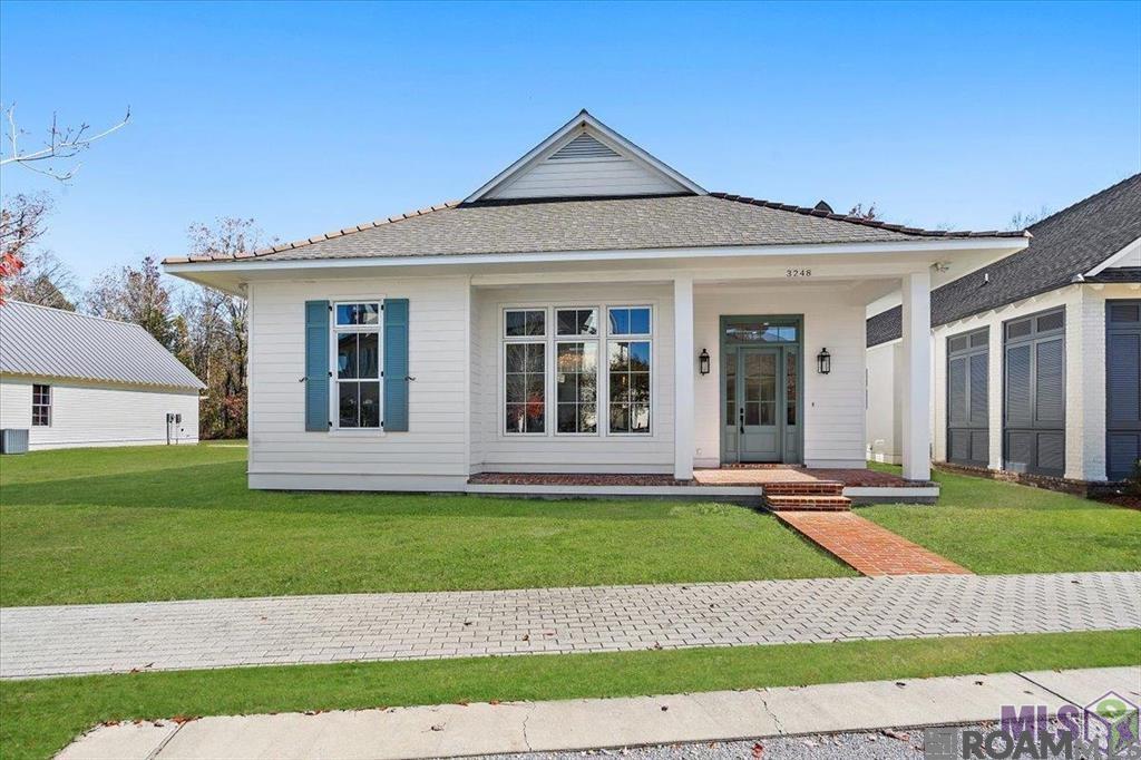 3248 Pointe-marie Dr — photo