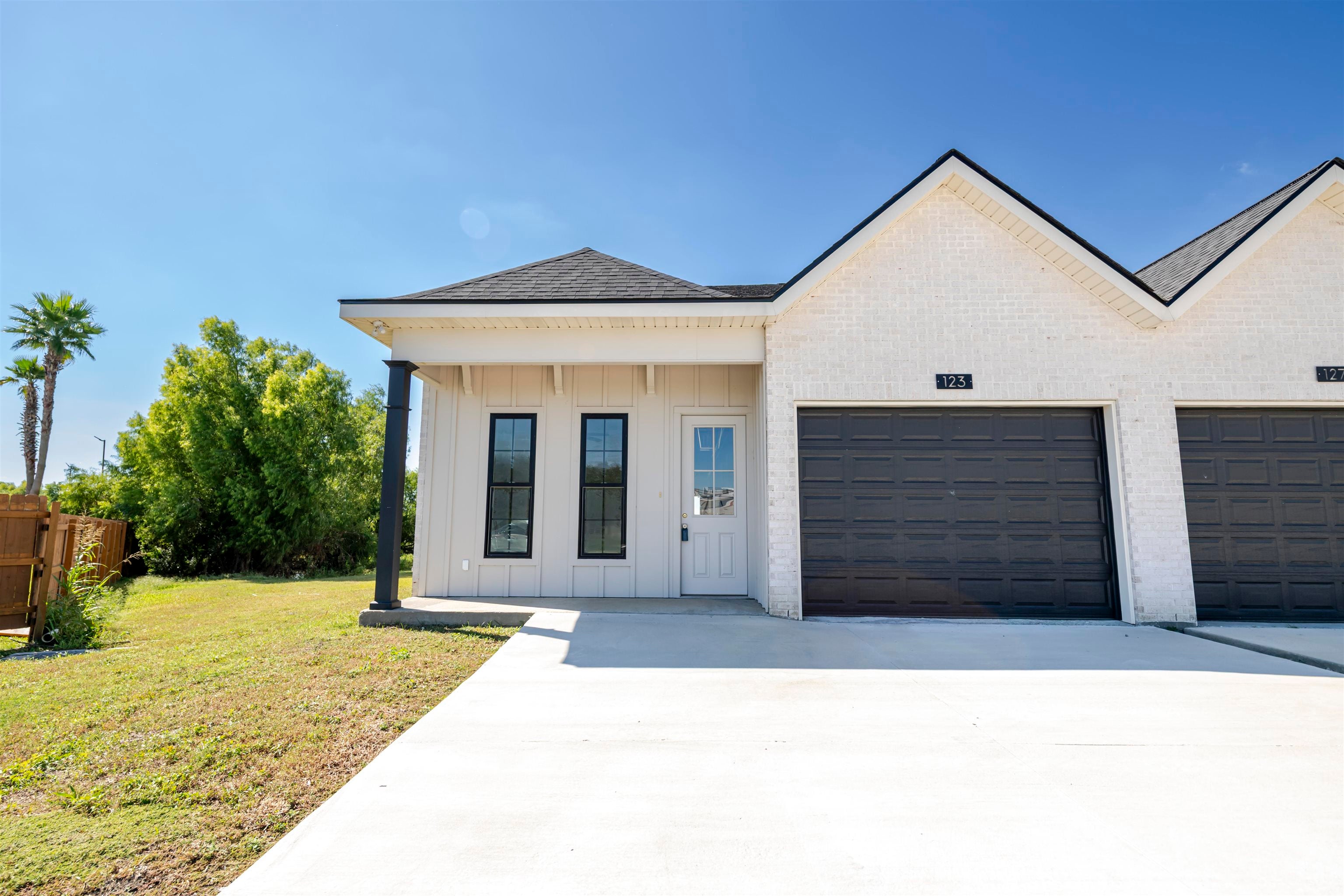 123 Emerson Drive — photo