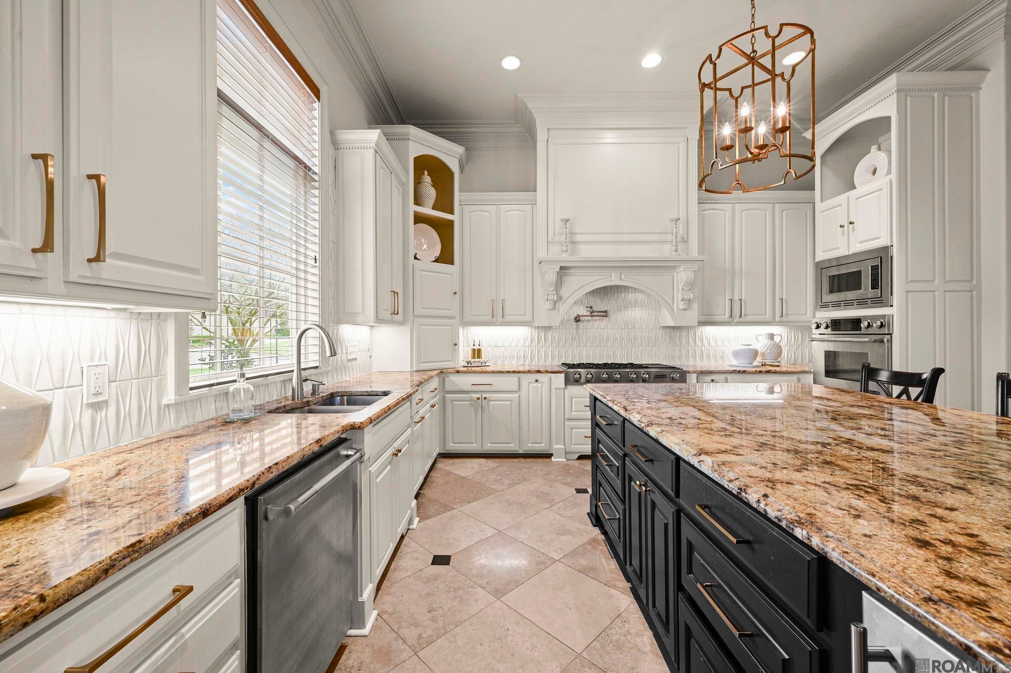 2602 Cedar Lodge Dr — photo