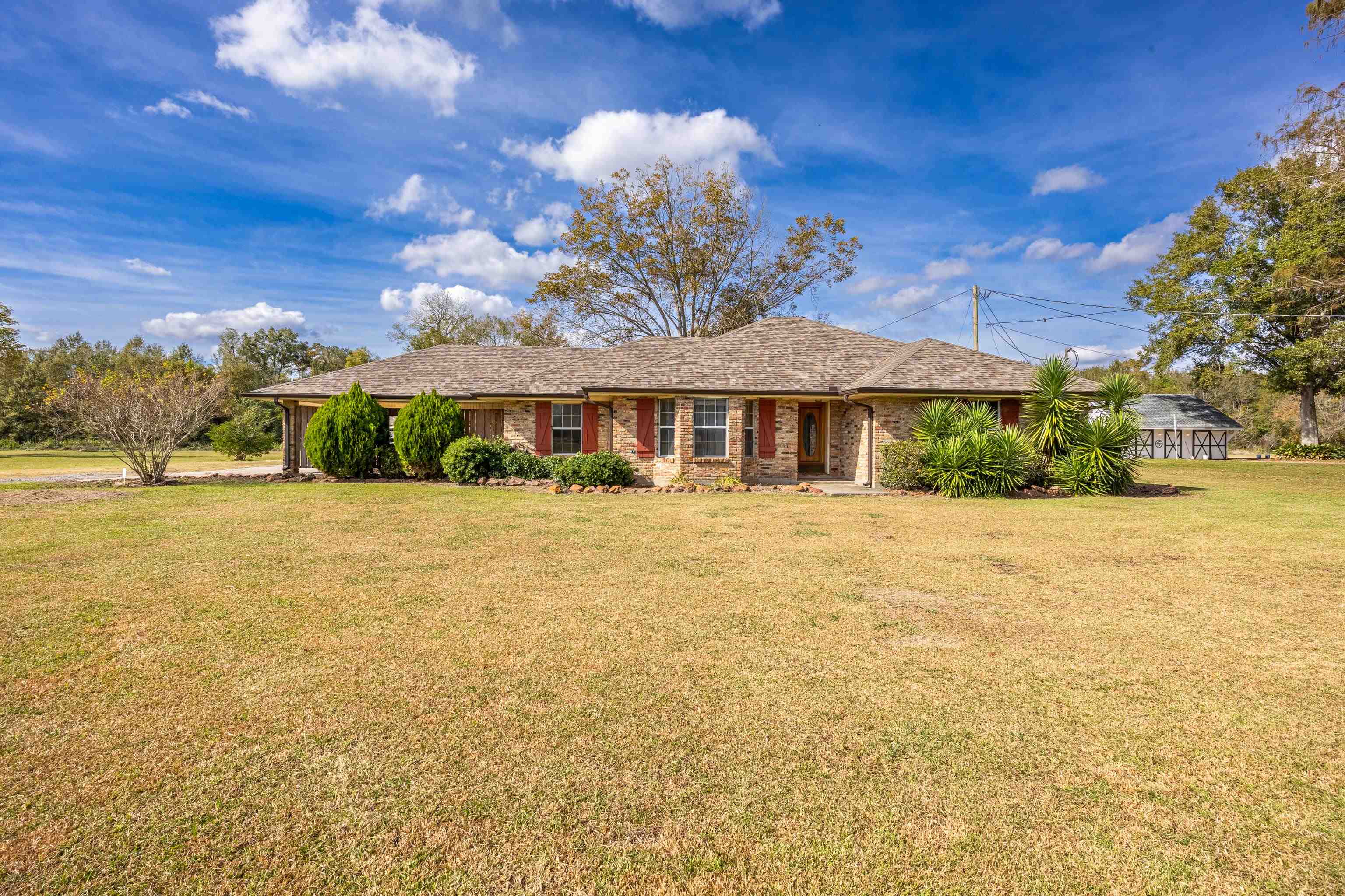 852 Lefort Bypass Road — photo