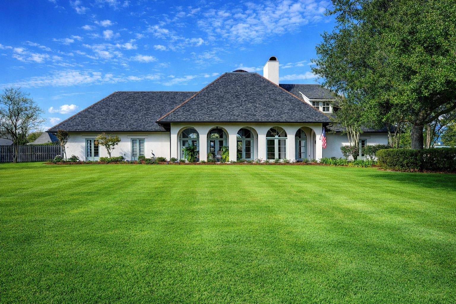 107 Cedar Tree Drive — photo
