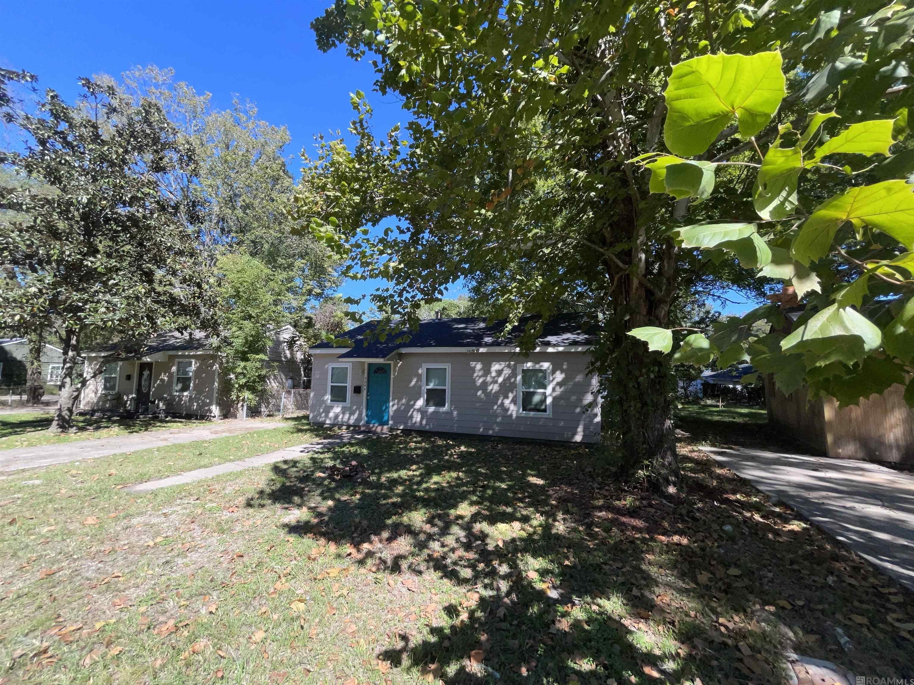 5044 Enterprise St — photo