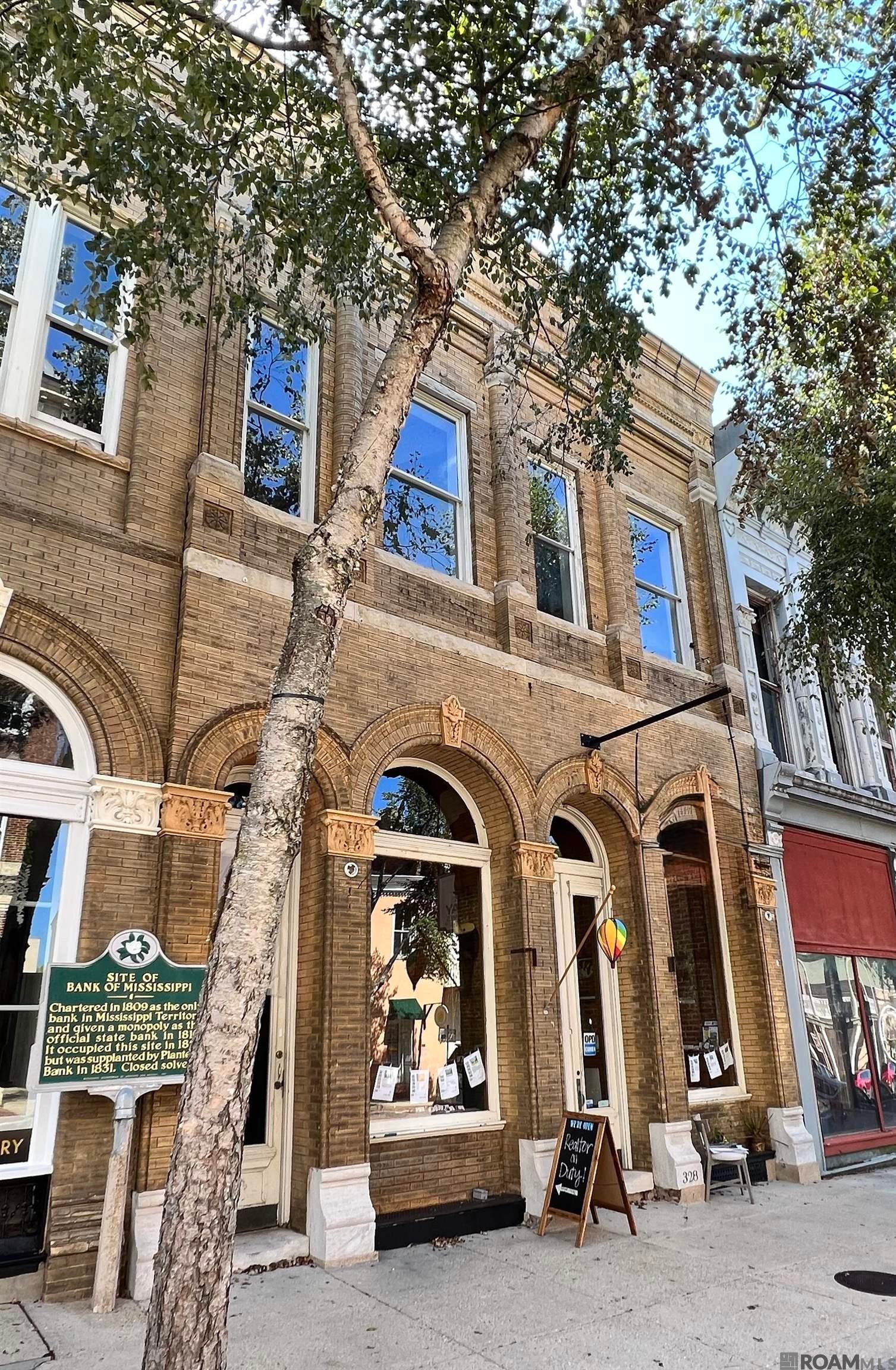 326-328 Main St — photo