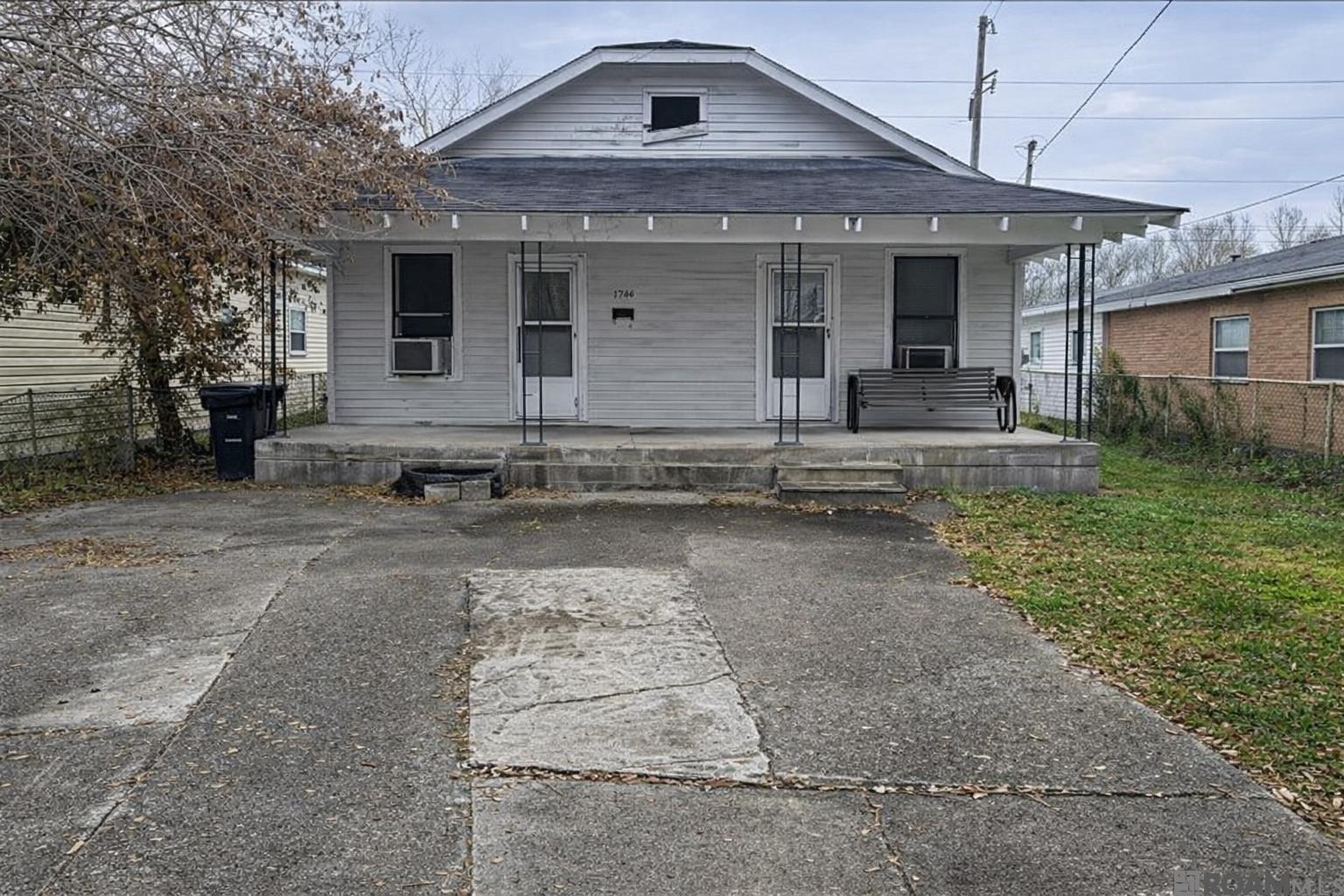 1142 Columbus Dunn Dr — photo