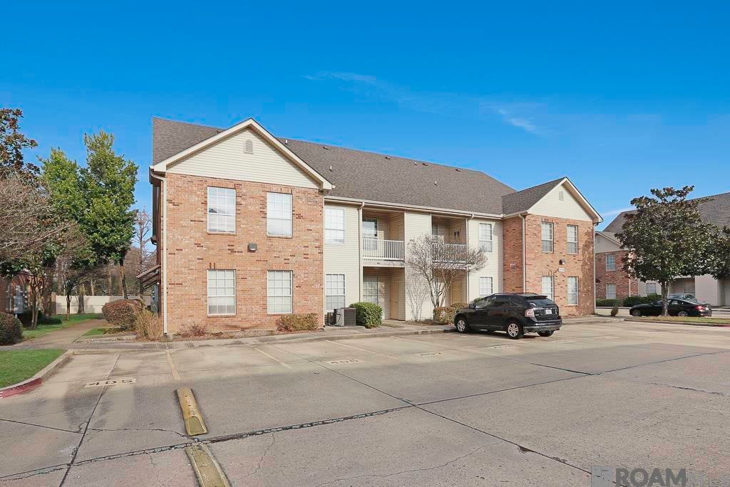 900 Dean Lee Dr #405 — photo
