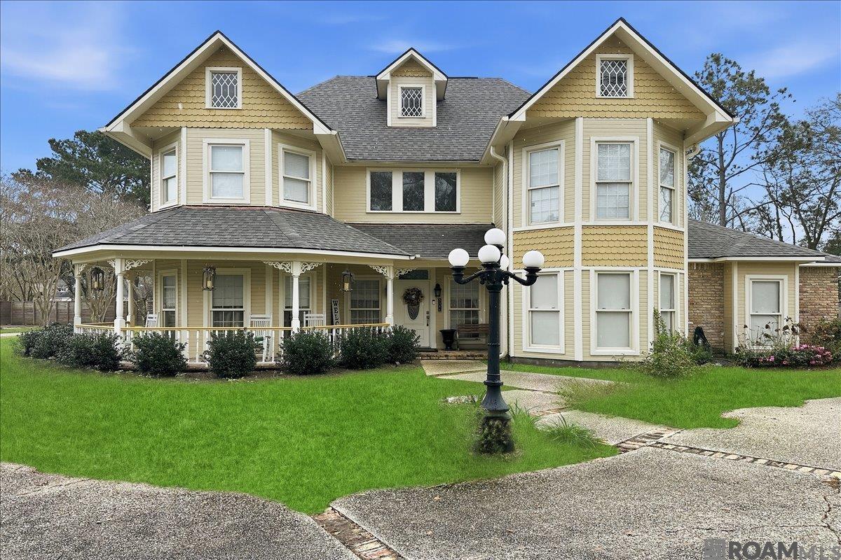5341 Riverbend Blvd — photo
