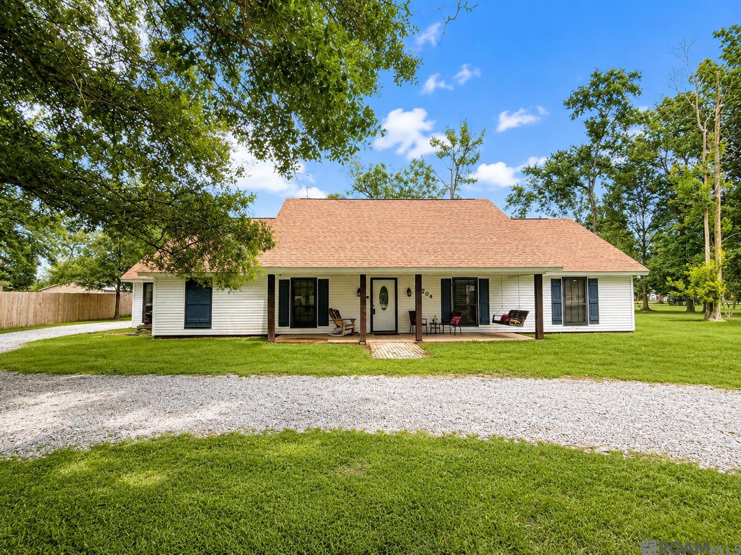 31204 Dunn Rd — photo