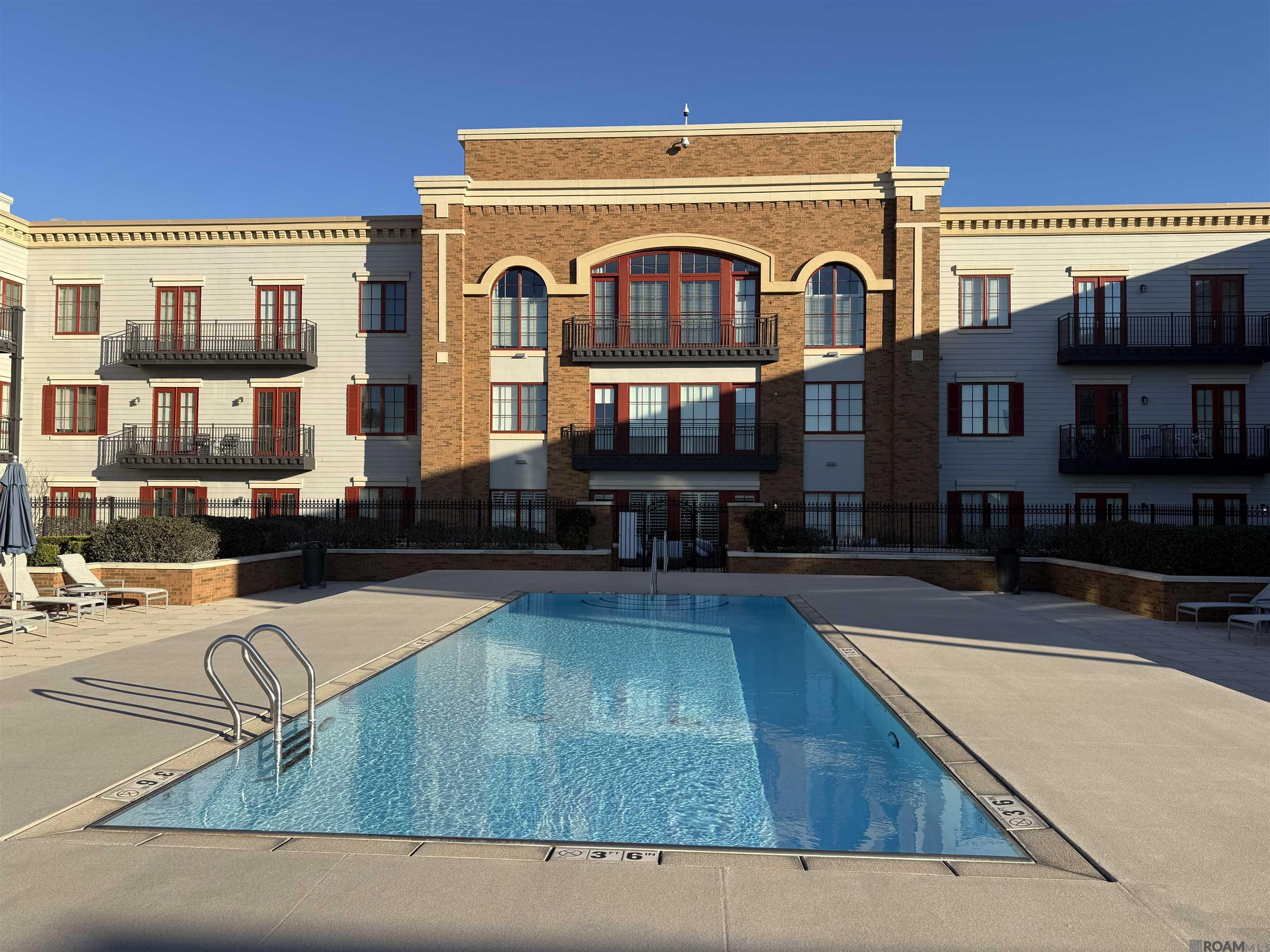 7707 Bluebonnet Blvd #226 — photo