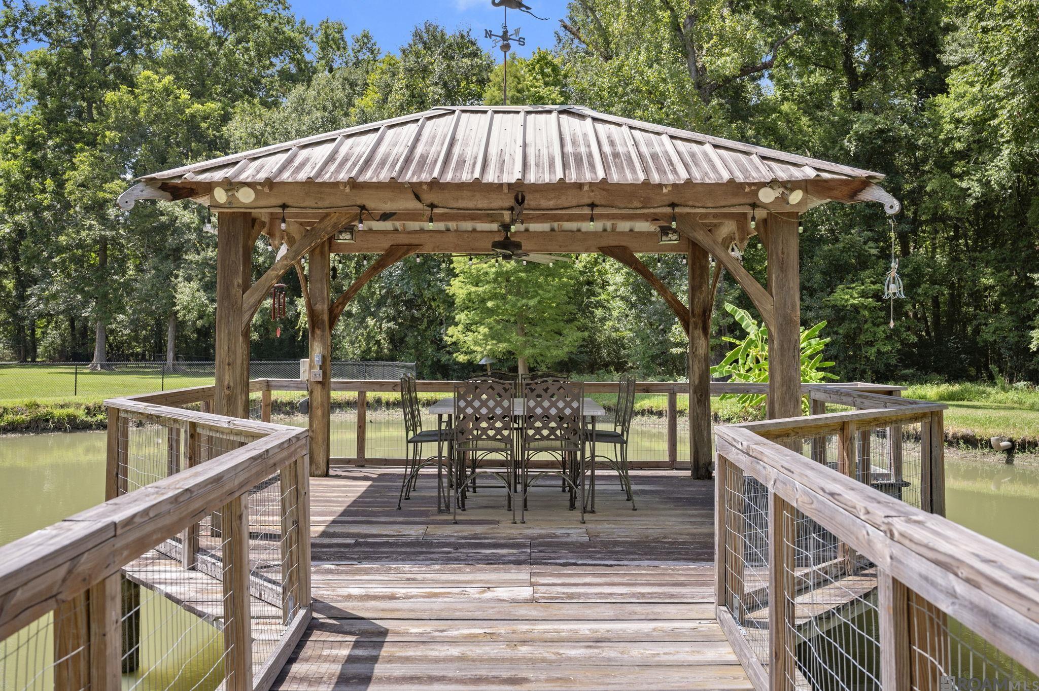 5775 Bayou Paul Rd — photo