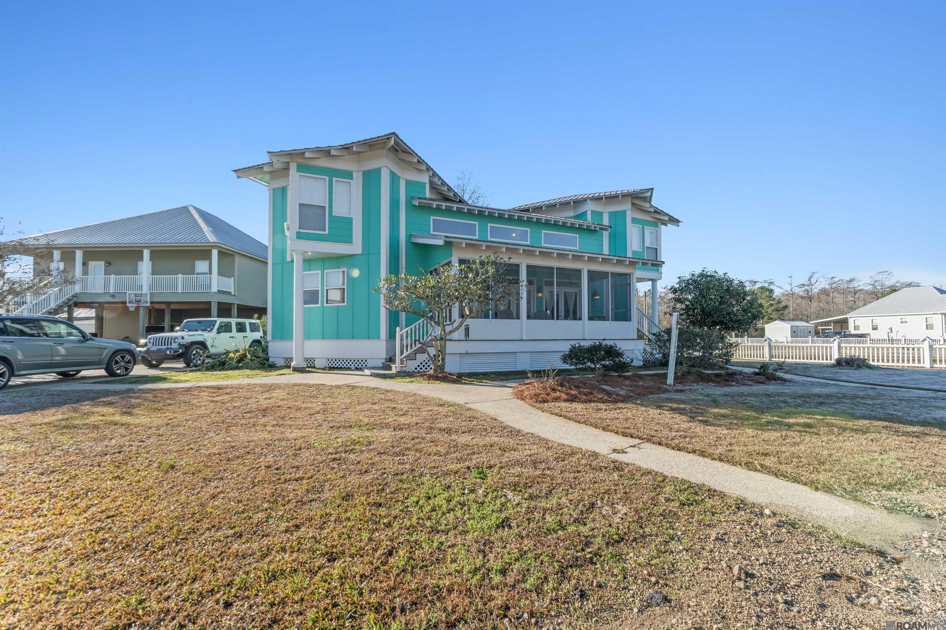 17097 Peace Point Dr — photo
