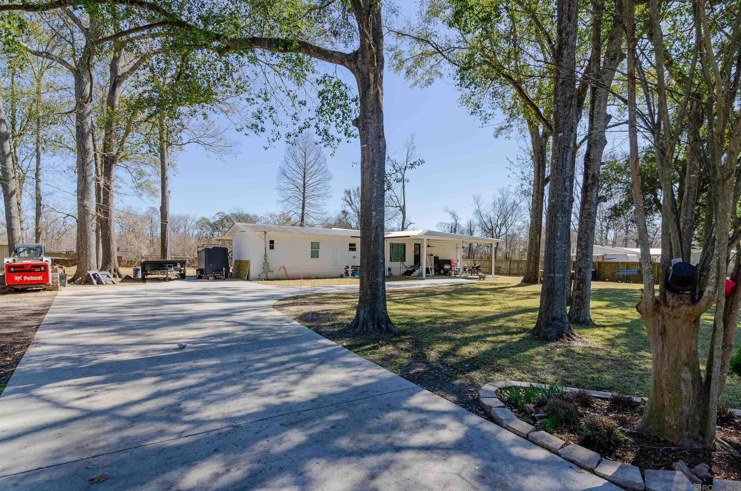 15230 Silver Oak Dr — photo