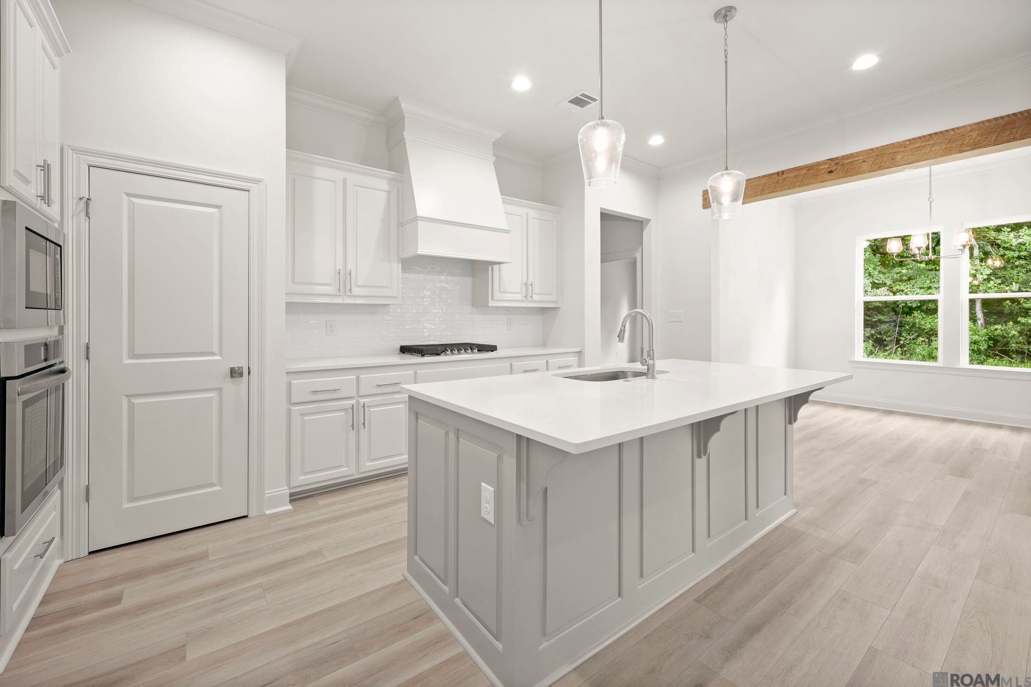 36240 Belle Parc Ave — photo