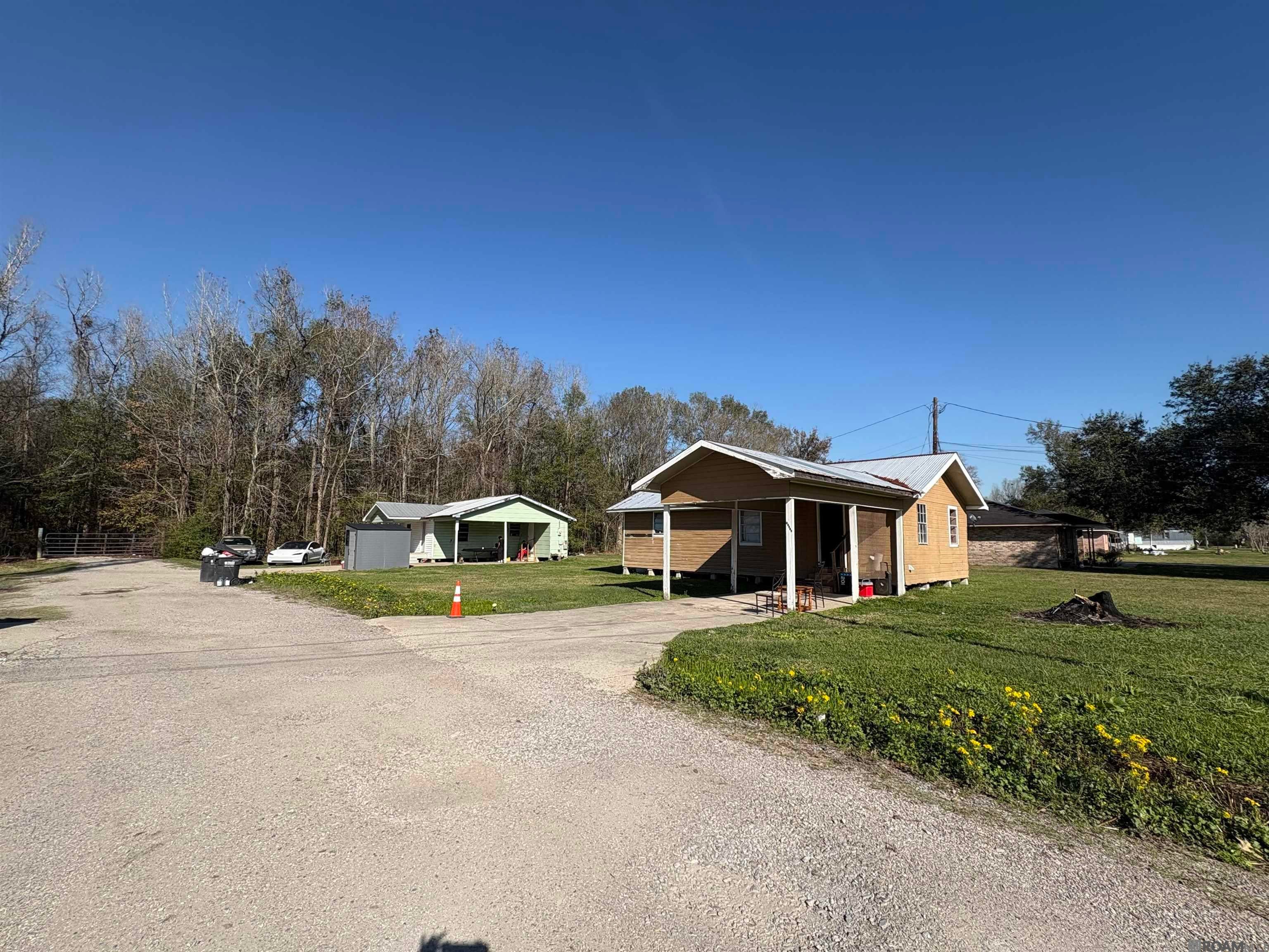 11084 Dave Miller Dr — photo