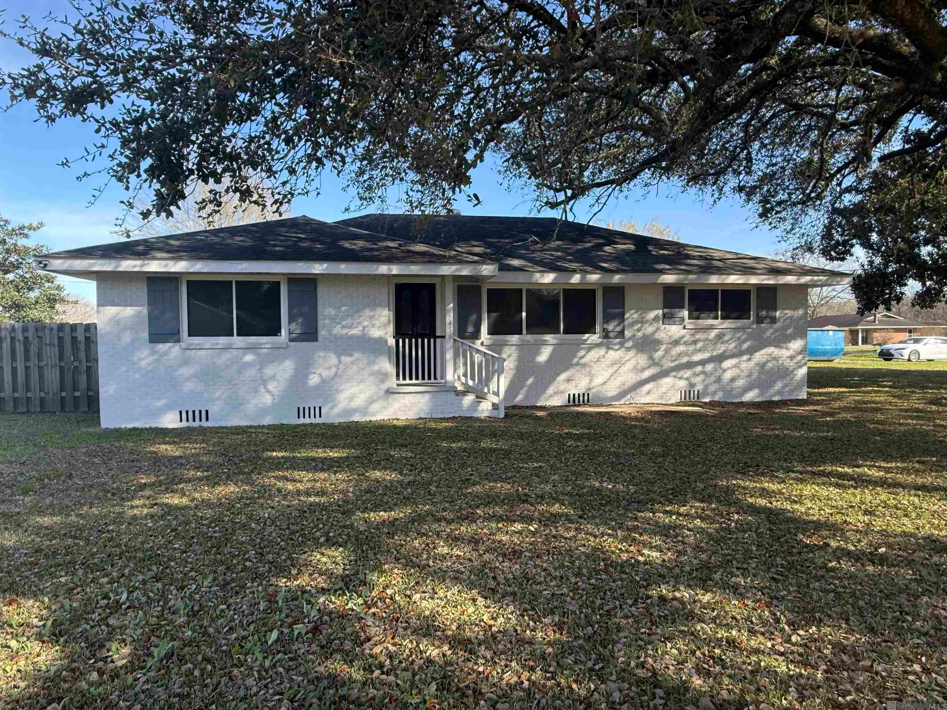 7456 La Hwy 308 — photo