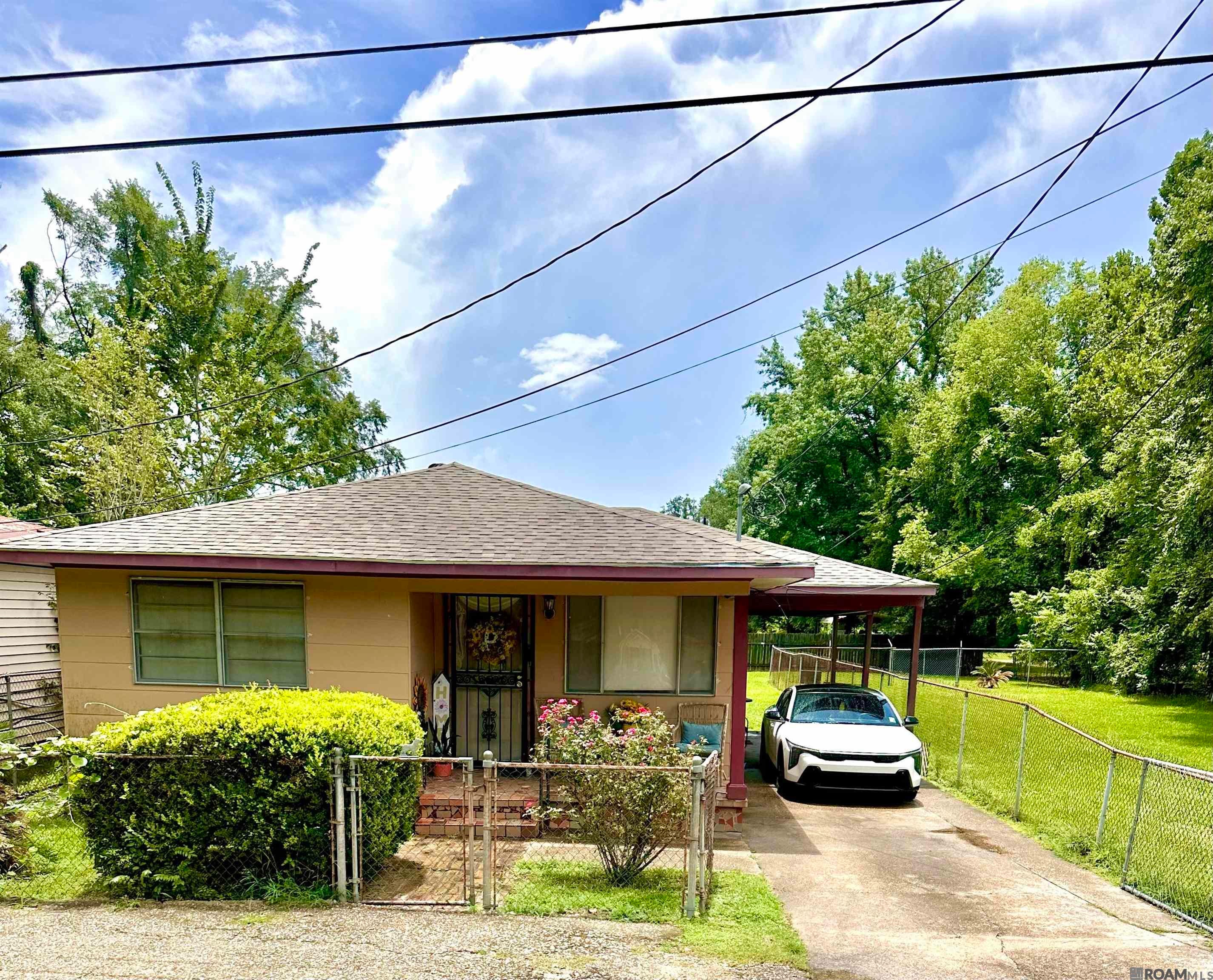 1706 Stanocola Dr — photo