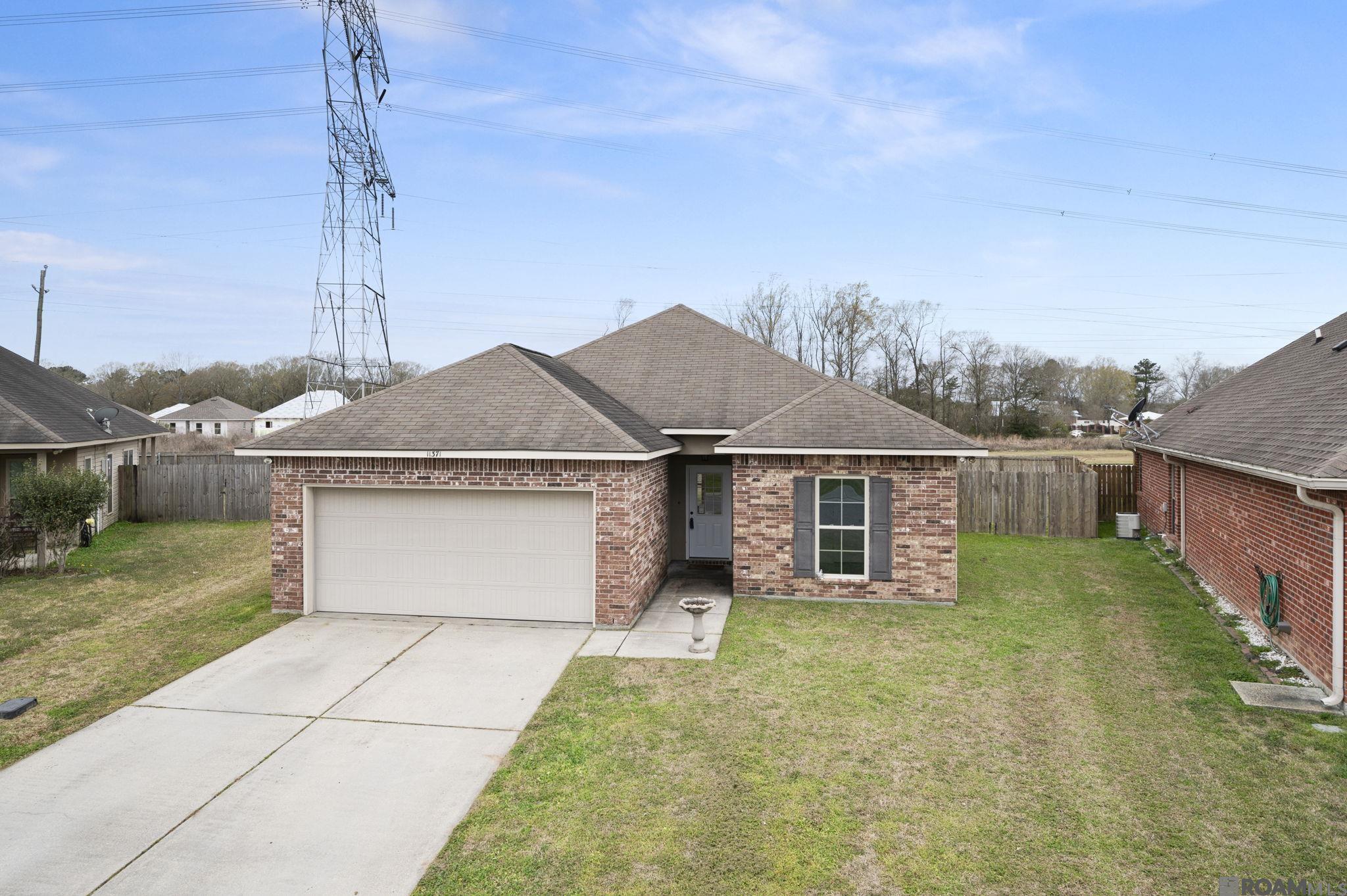 11371 Rossow Ct — photo