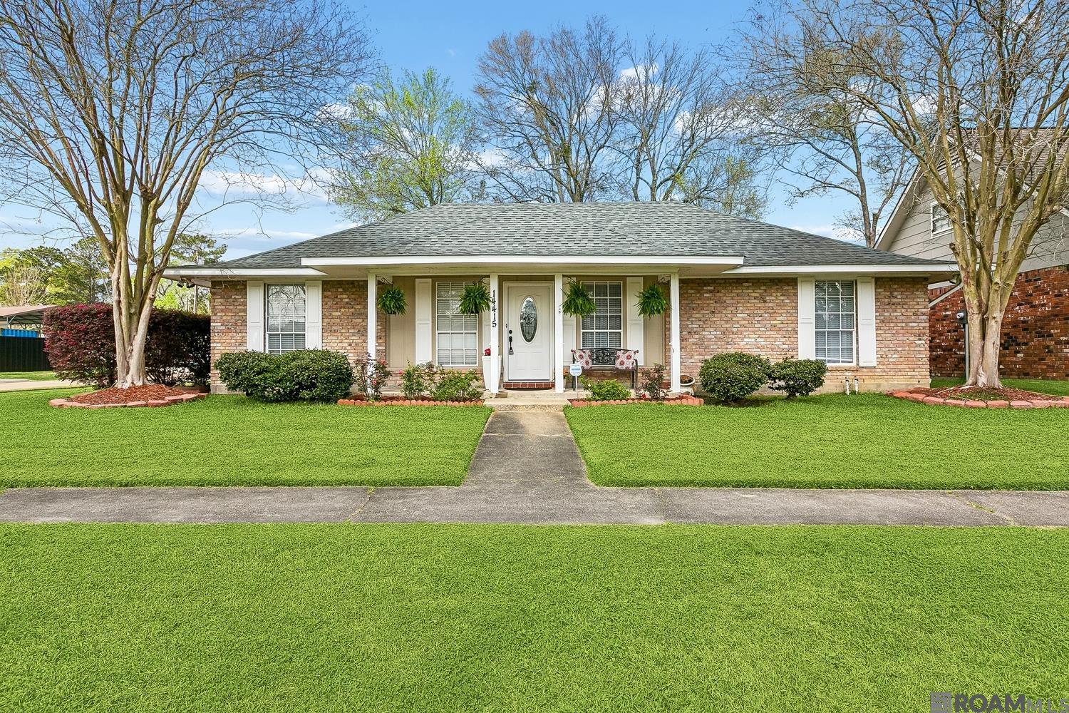 14415 Richardson Dr — photo