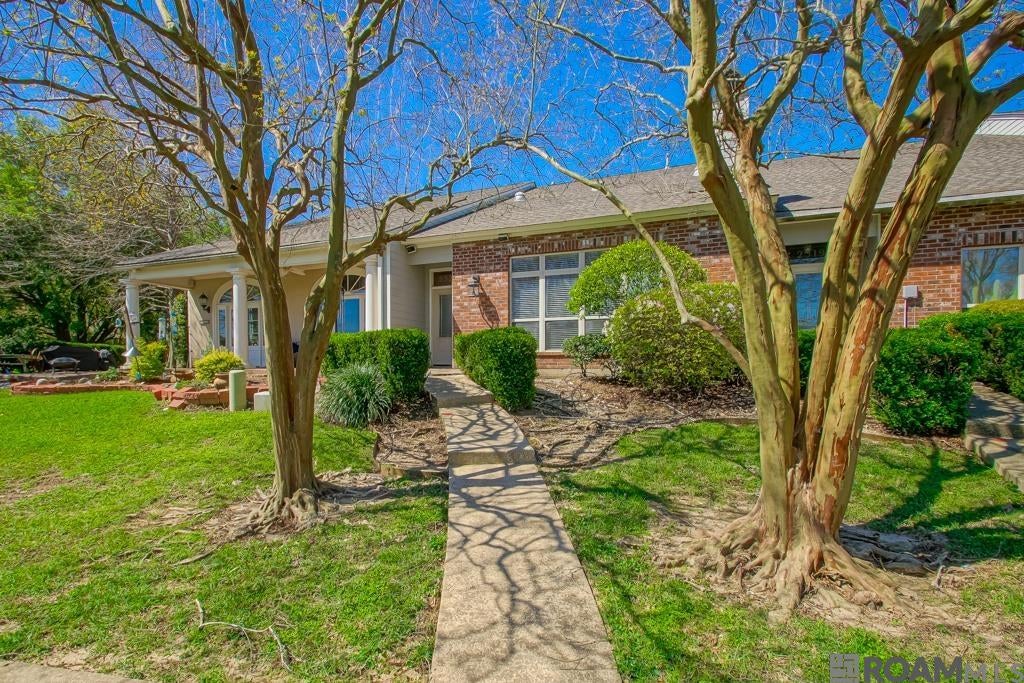 2321 Shadowbrook Dr — photo