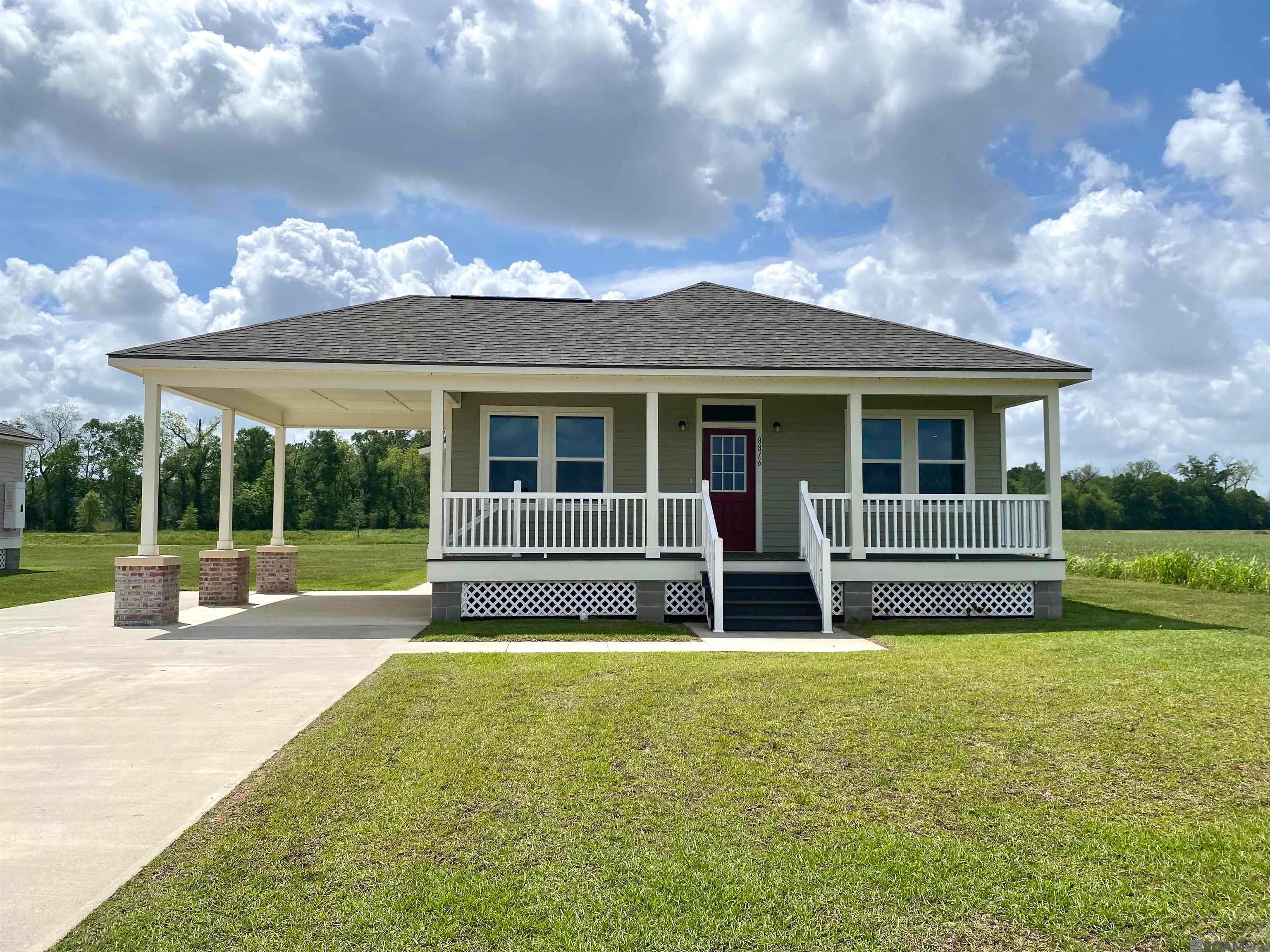 8816 Heron Way Loop — photo