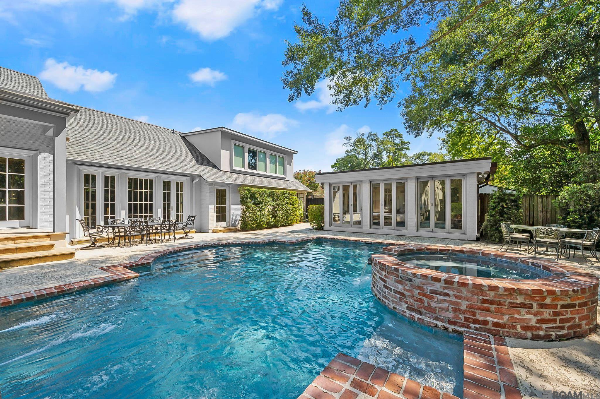 Home in Baton Rouge, LA 70809 — photo 2