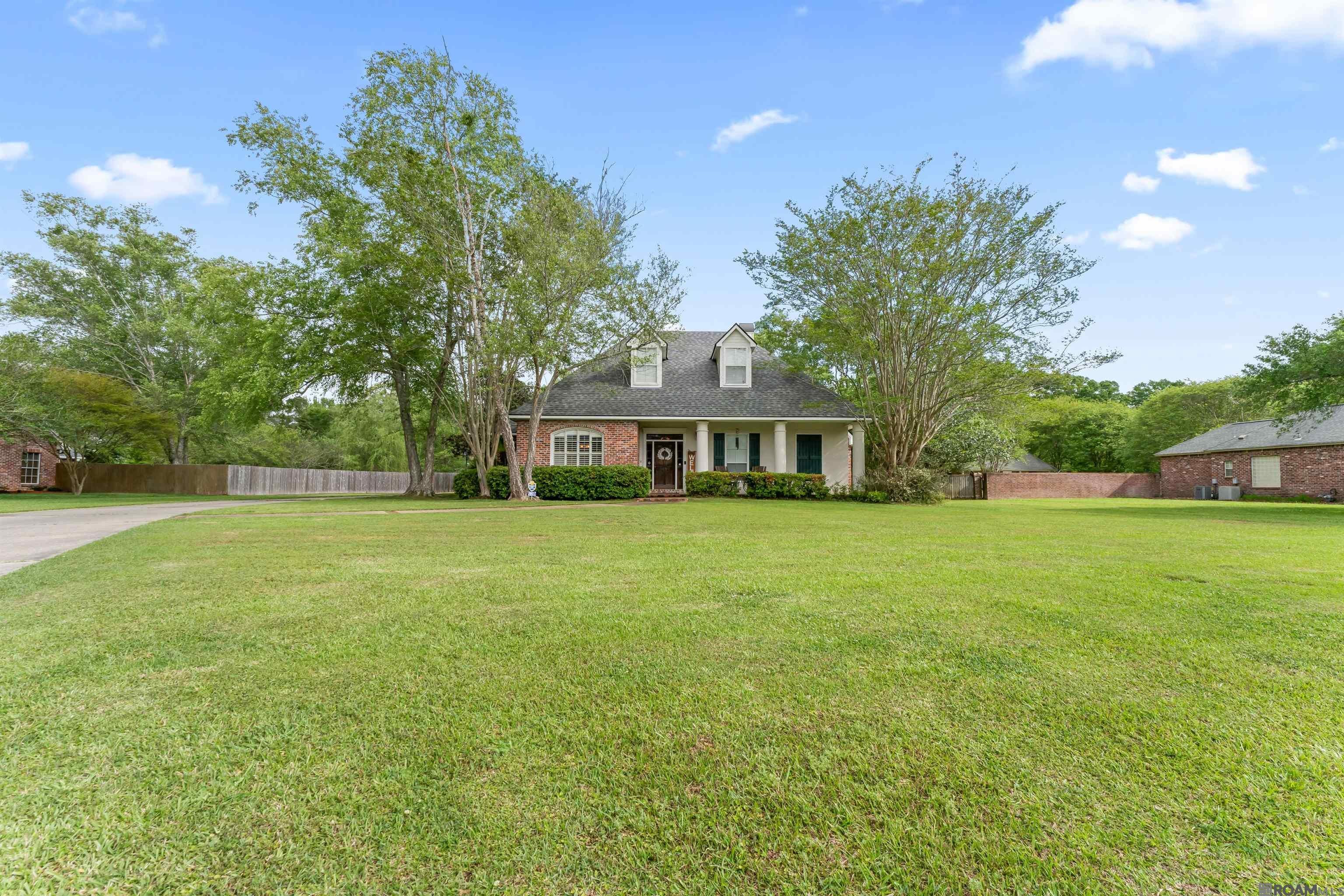 3607 Red Clover Ave — photo