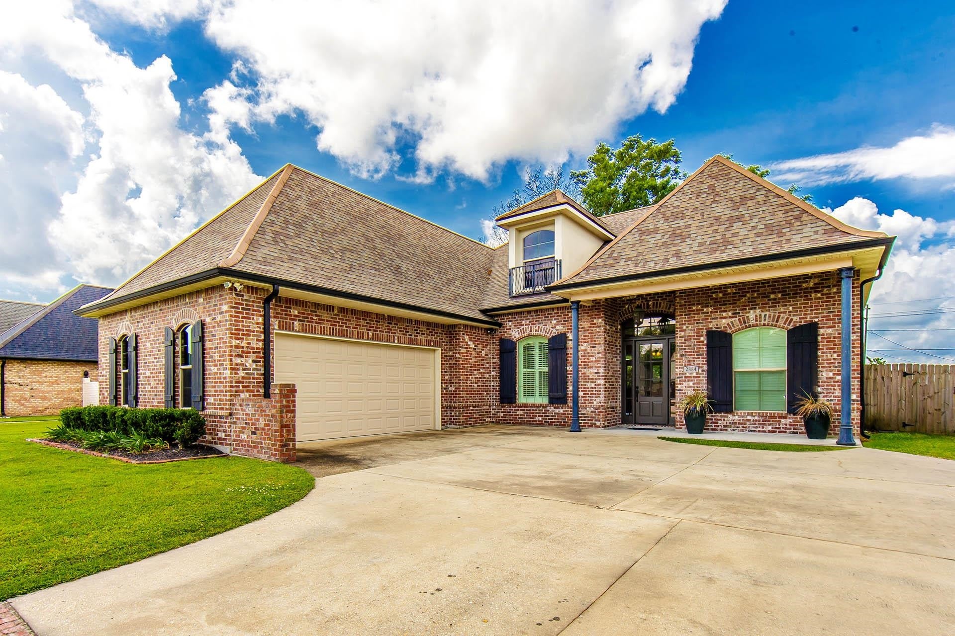 2884 Quiet Oak Place — photo
