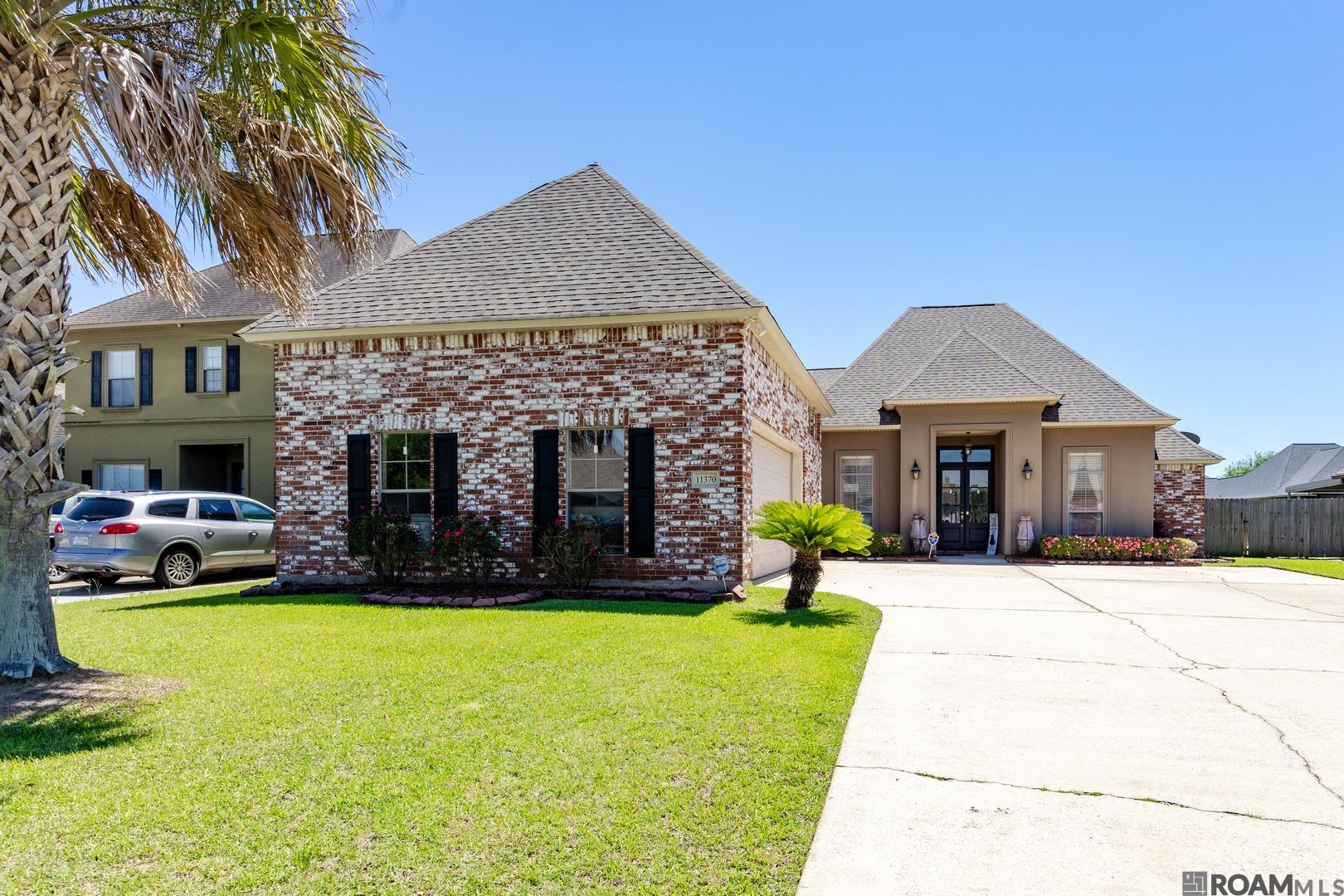 11370 Meadow View Dr — photo