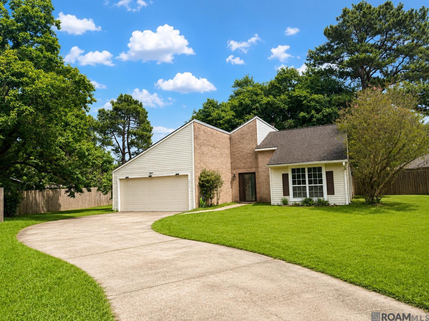 7617 Pennhill Dr — photo