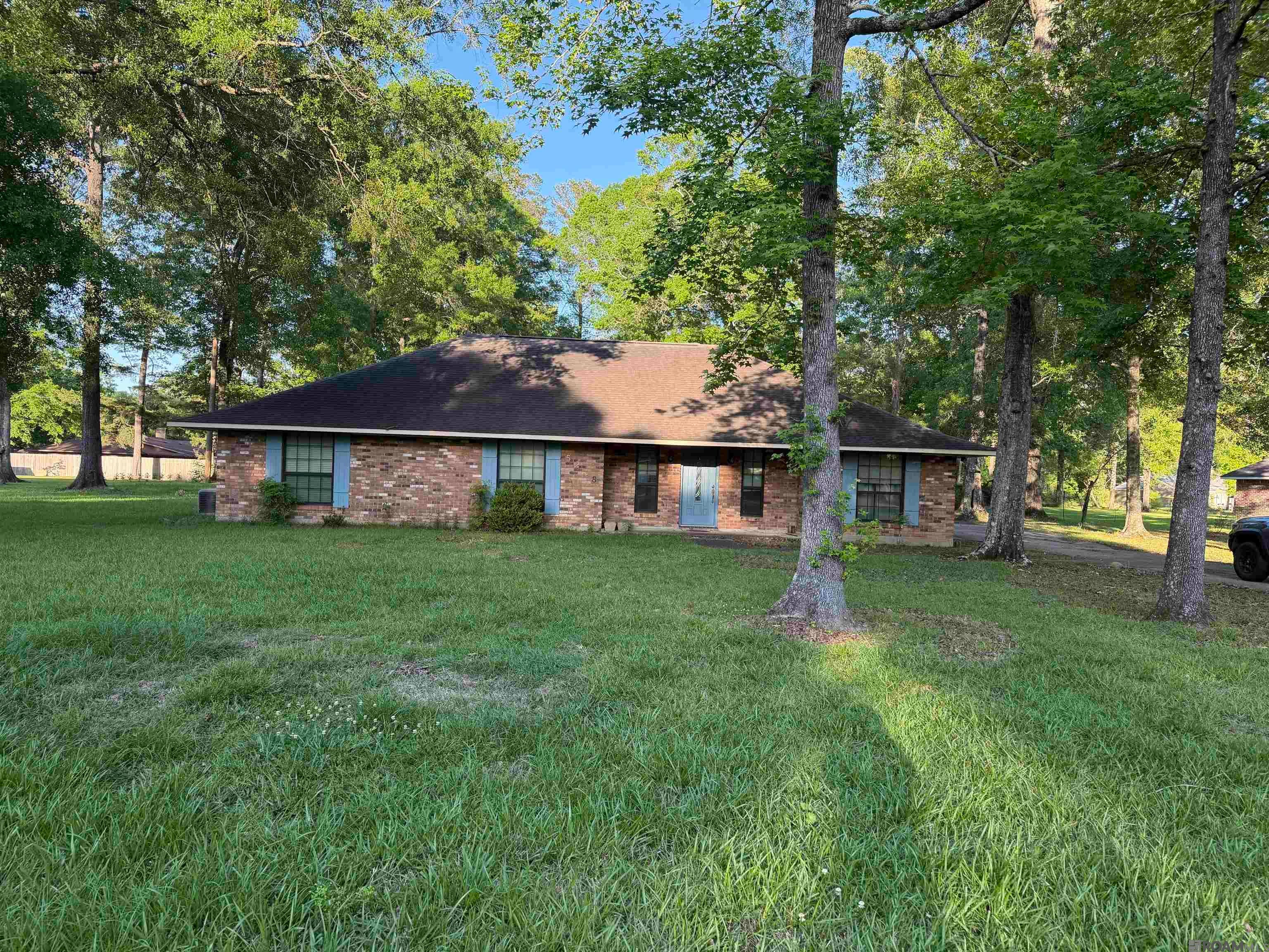 5238 Lesage Dr — photo