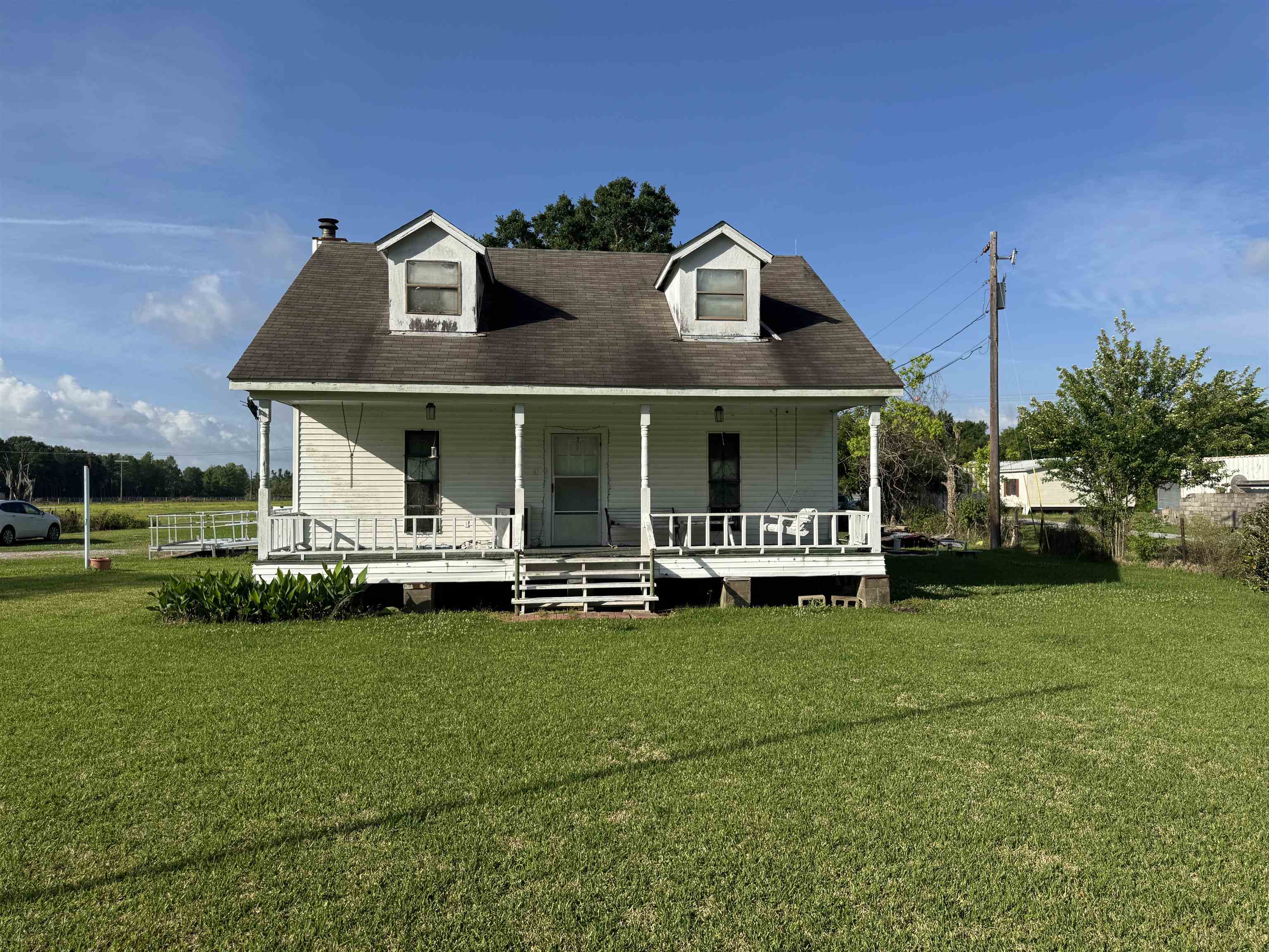 4935 Bayou Black Dr — photo