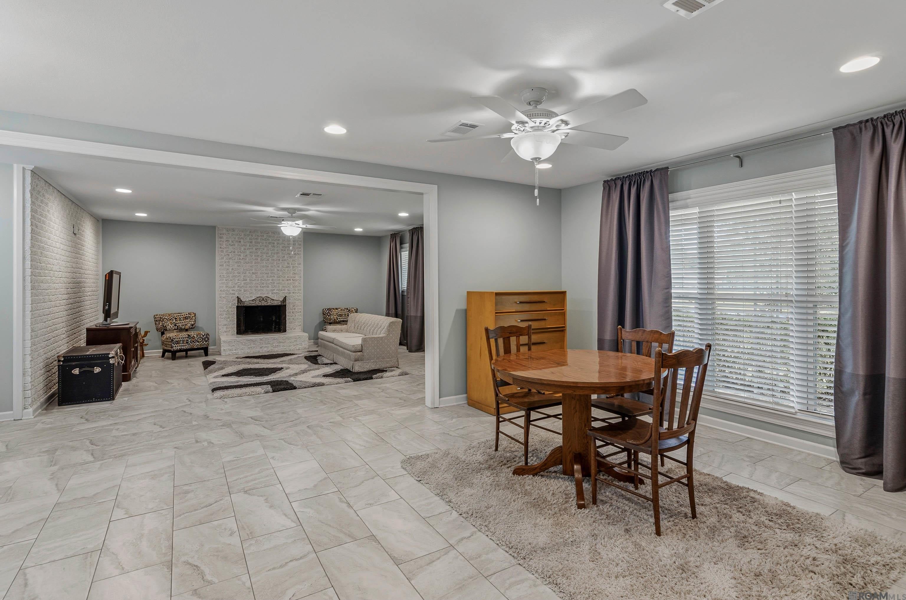 6674 Thelmadale Dr — photo