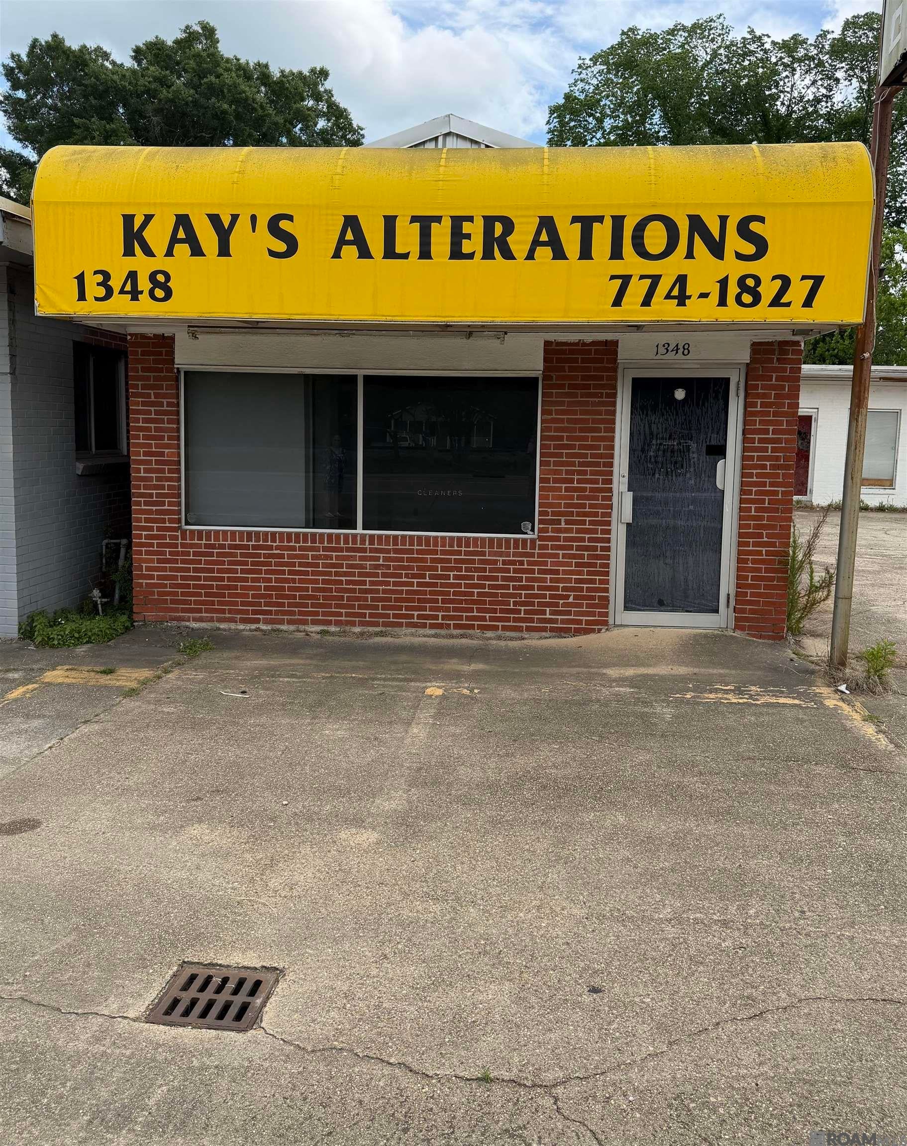 1348 Main St — photo