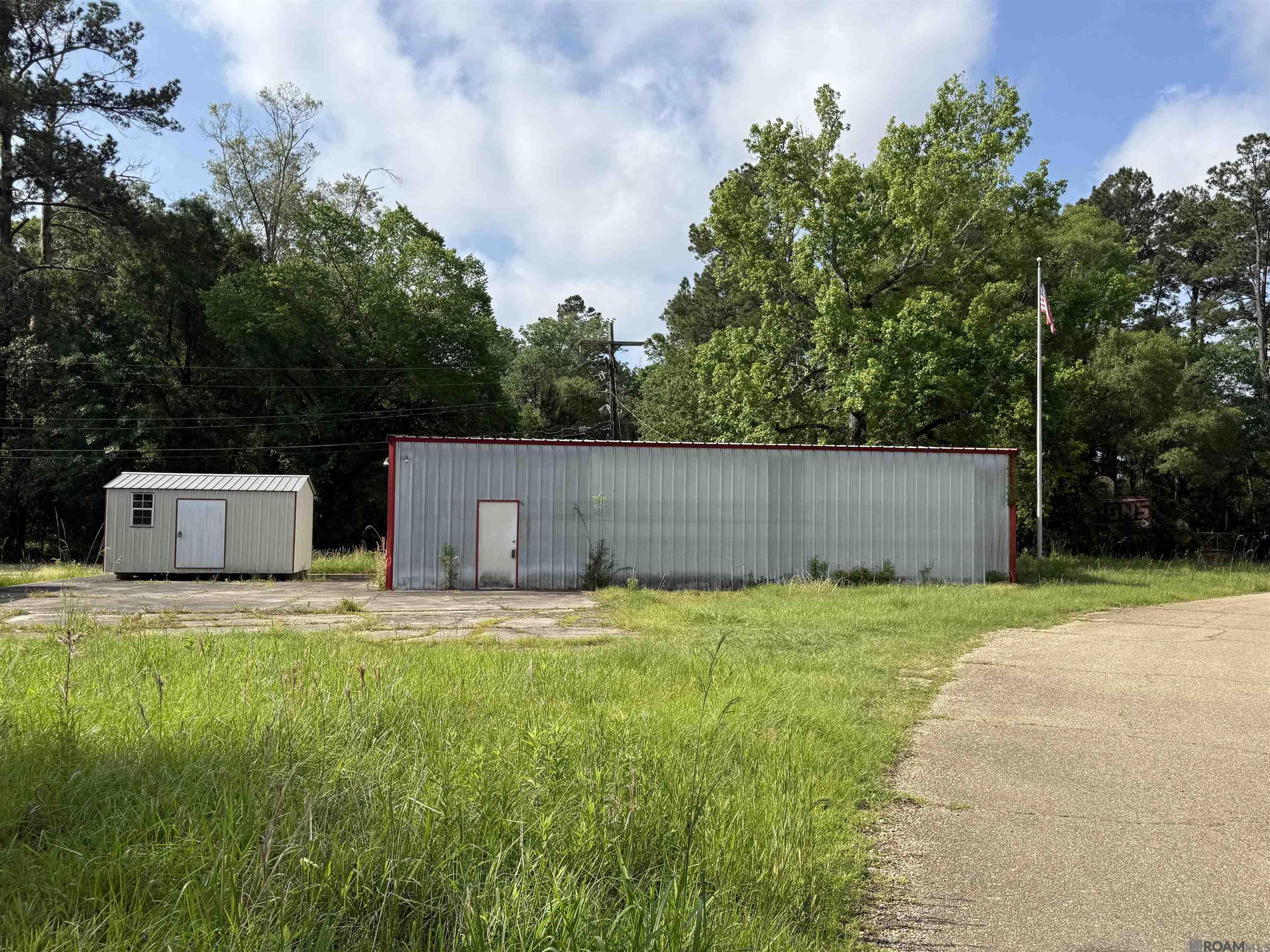 1035 Rushing Road, Denham Springs, LA 70726 — photo 2