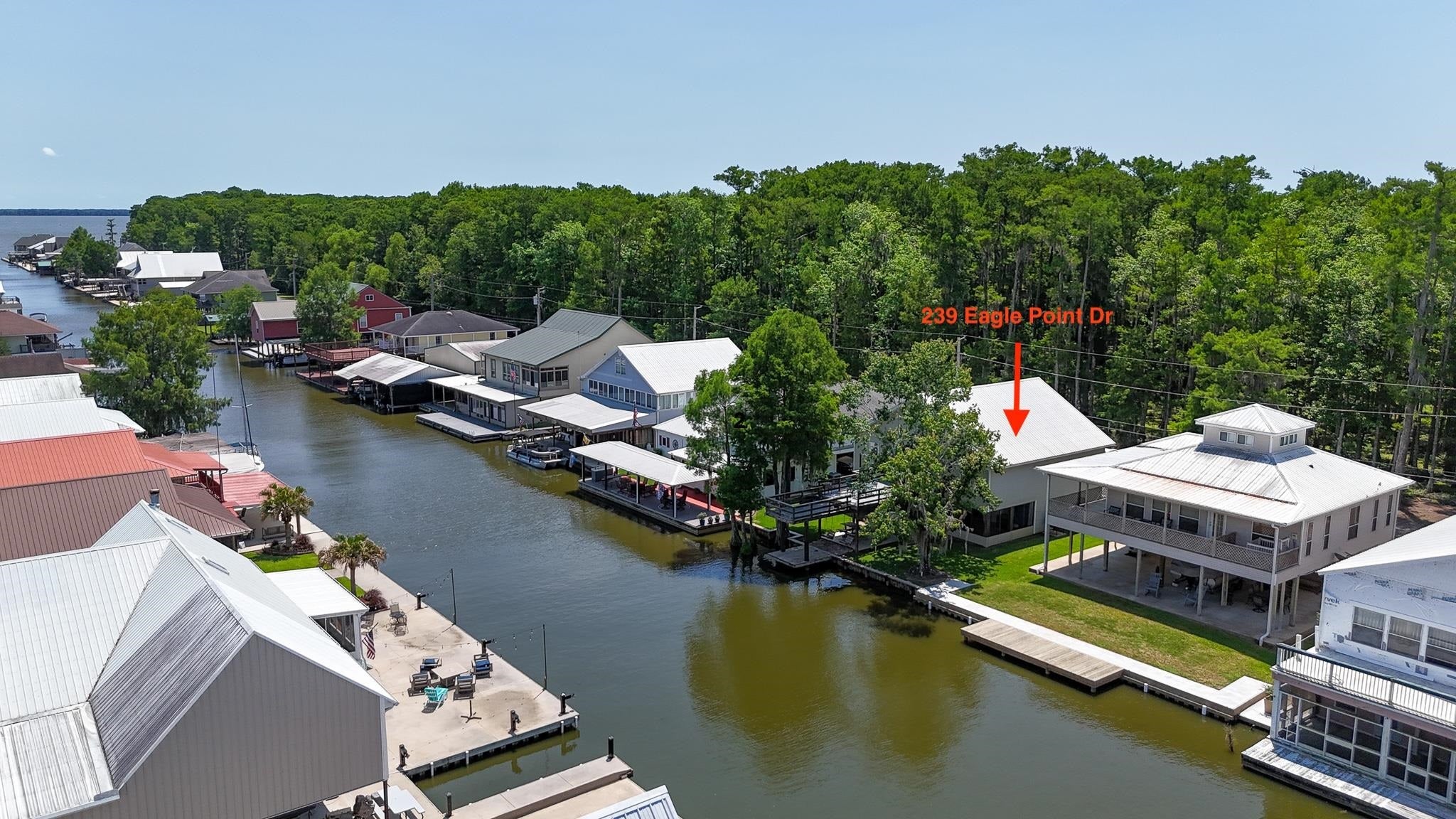 239 Eagle Point — photo