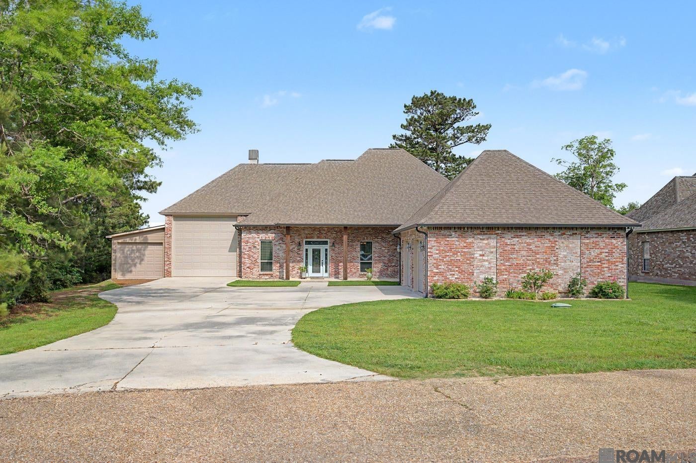 126 Serenity Dr — photo