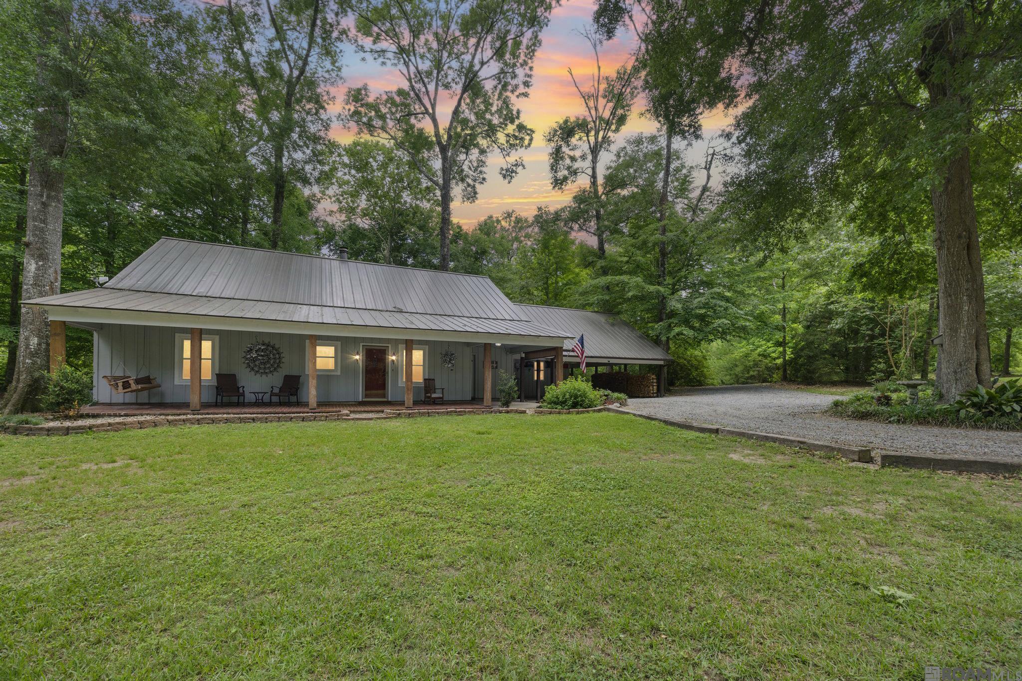 7000 Barrow Creek Dr — photo